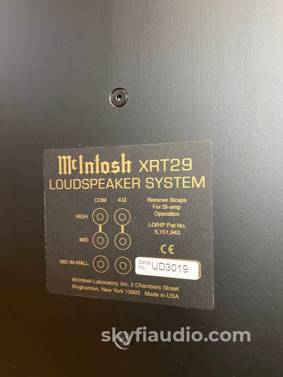 Mcintosh Xrt29 Line Array Speakers - Super Rare