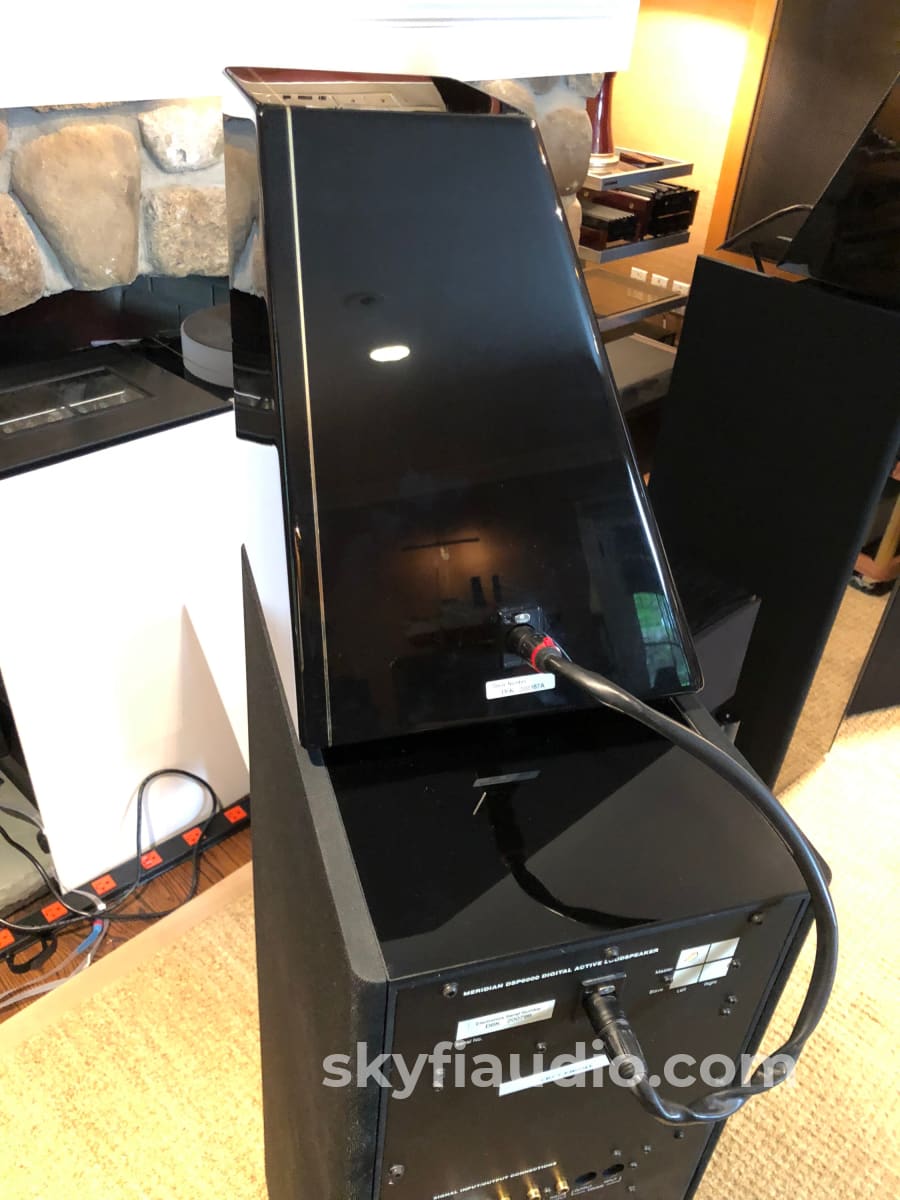 Meridian 5-Channel Home Theater System Complete Stereophile Class A Speakers