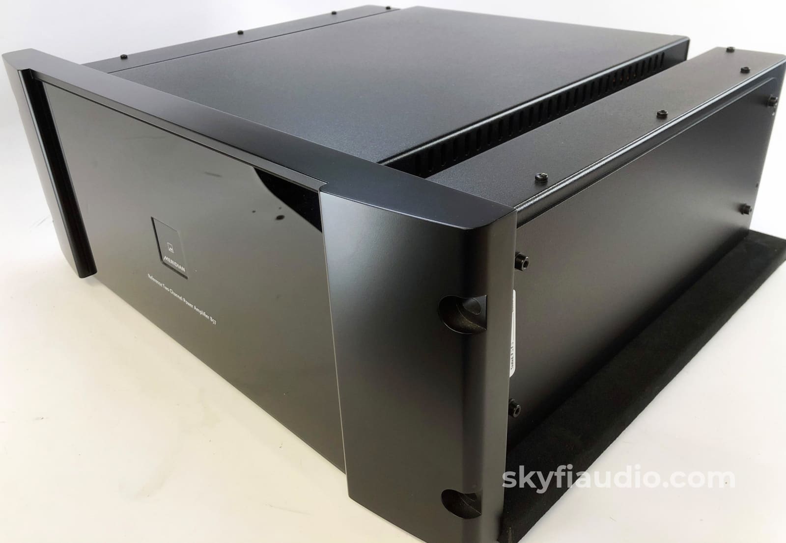 Meridian 857 Reference Two Channel Power Amplifier - Like New