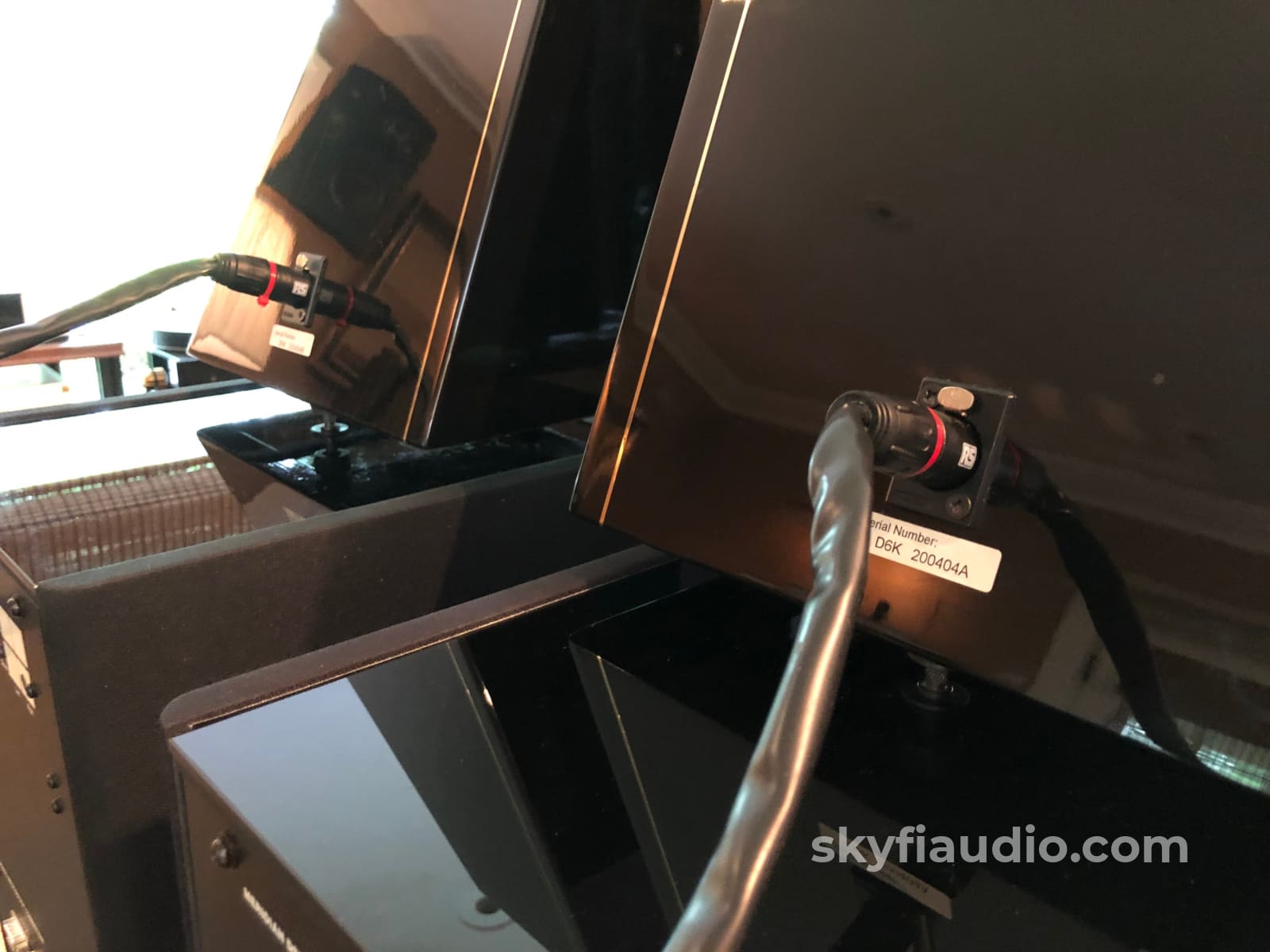 Meridian Dsp6000 Active Powered Speakers Flagship