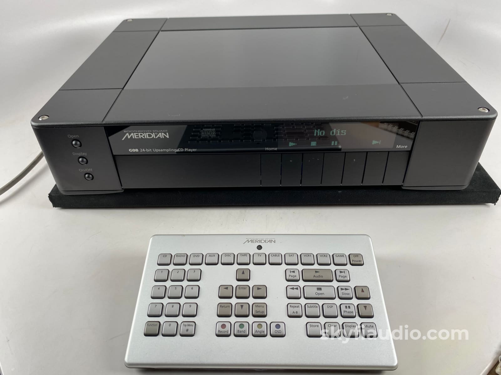 Meridian G08 - 24-Bit Upsampling Cd Player Serviced + Digital