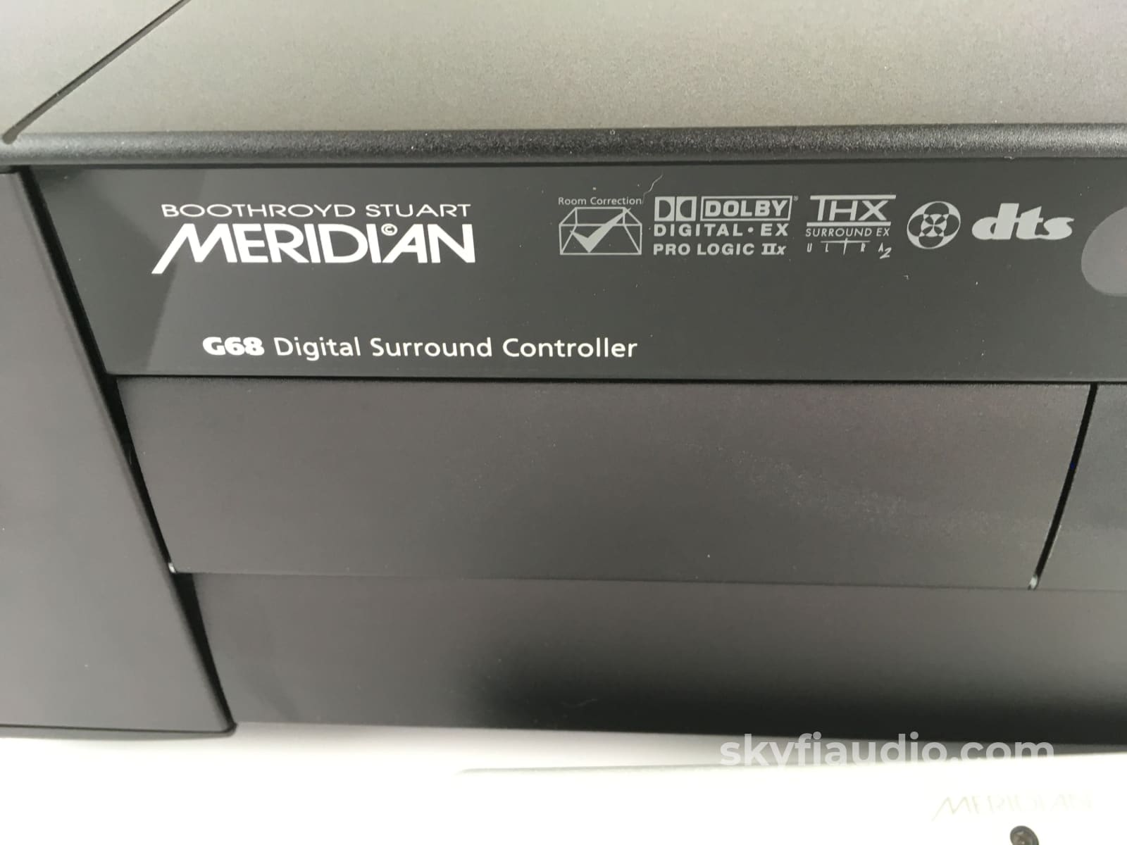 Meridian G68Xxv - Av Processor With Xlr Audio In/Out And Remote Perfect Preamplifier