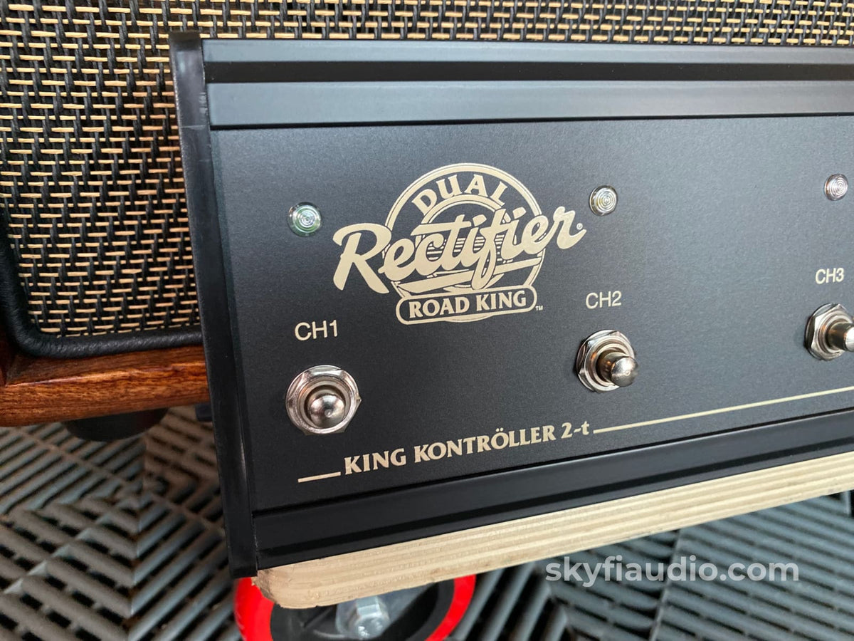 Mesa Boogie Road King Ii Custom Guitar Amp - Unique And Gorgeous Accessory