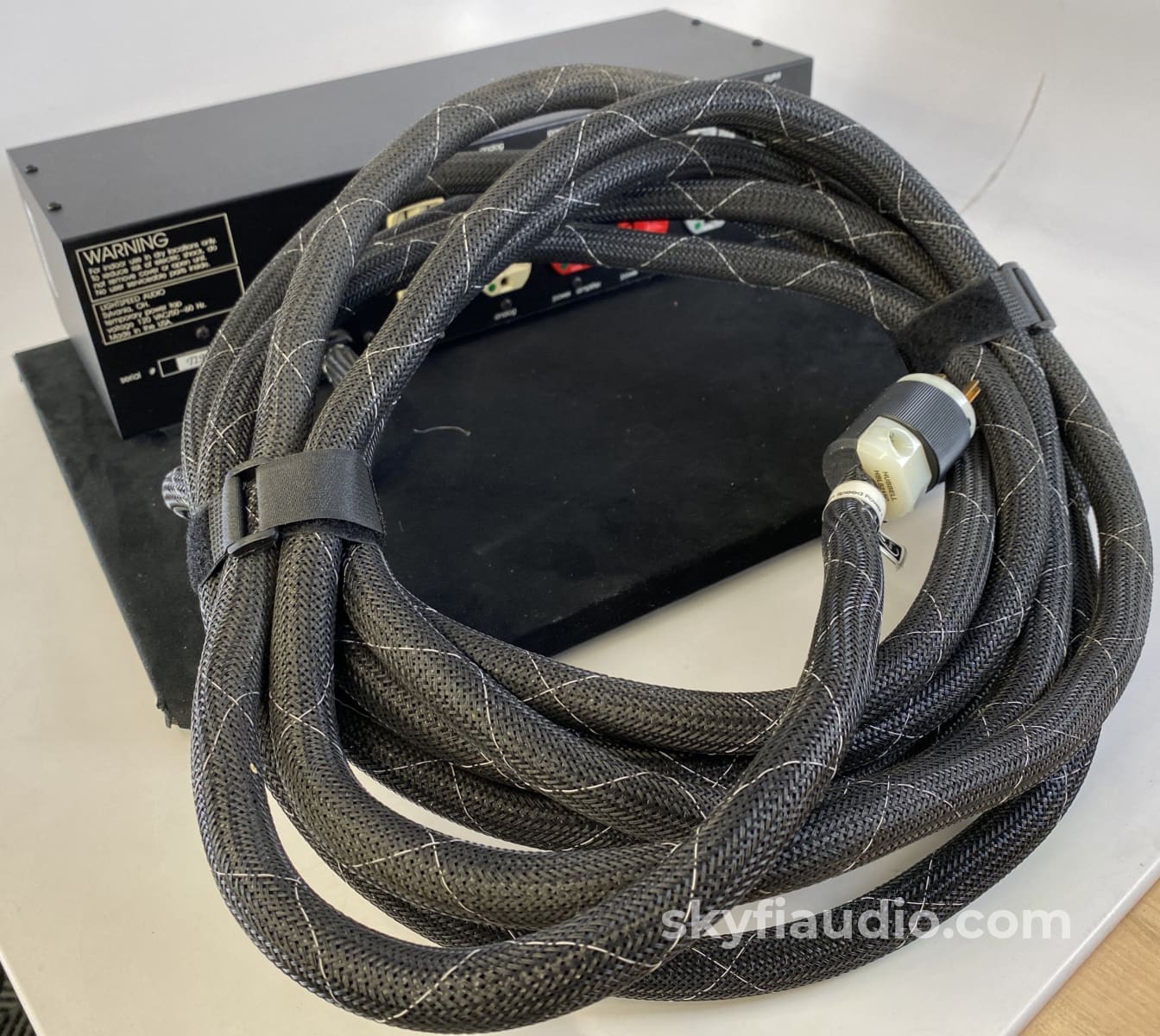 Michael Chang Lightspeed Cls Ht 1000 Mkii Powerline Filter With Long Cable Power Conditioner