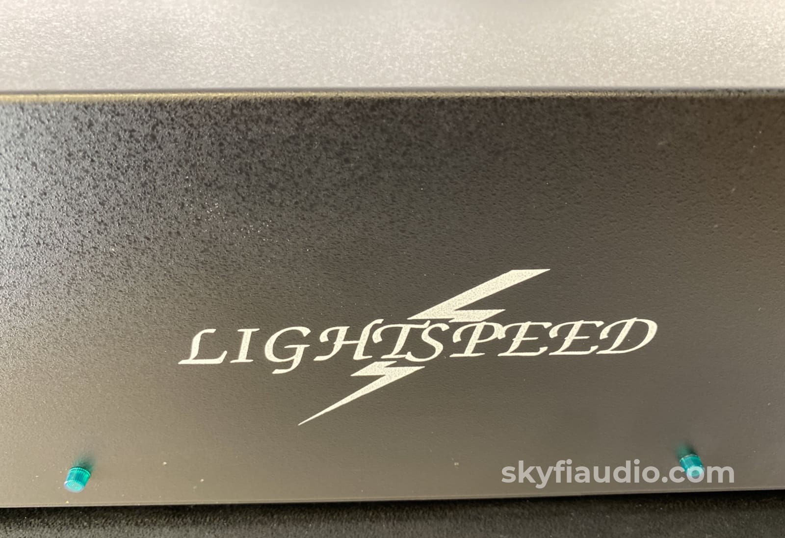 Michael Chang Lightspeed Cls Ht 1000 Mkii Powerline Filter With Long Cable Power Conditioner
