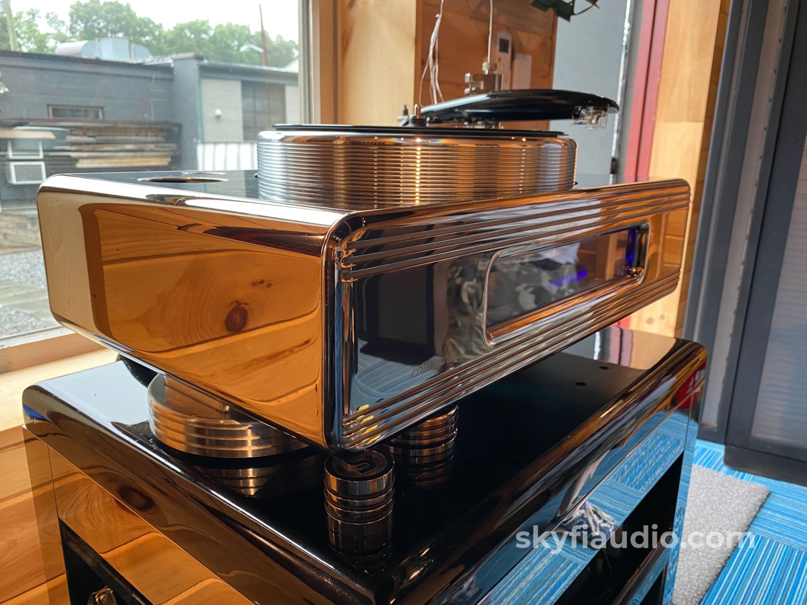 Michael Fremers Continuum Caliburn Turntable With Cobra Arm. Installed And Calibrated By The