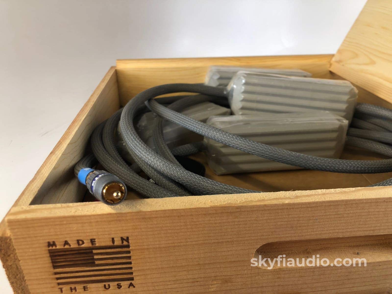 Mit Mi-350 Cv Terminator Series Ii Rca Cable - New In Box 10Ft Cables