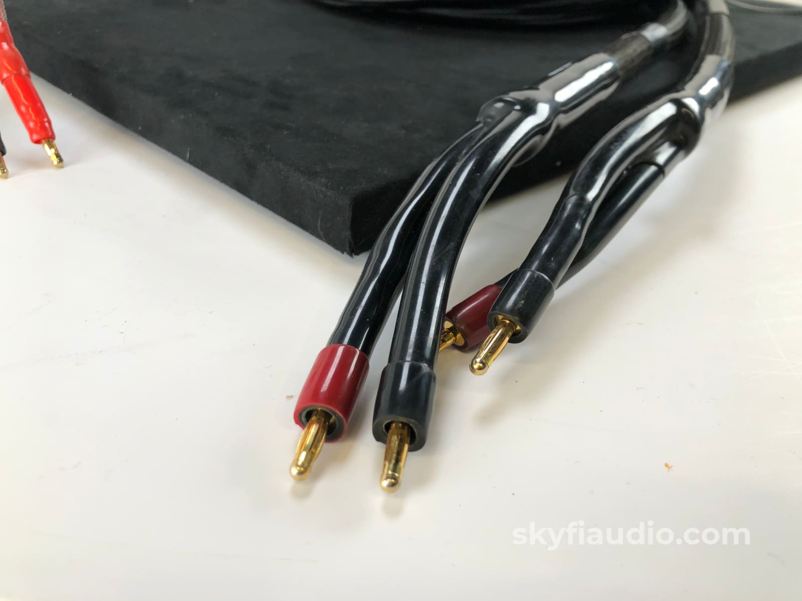 Mit (Music Interface Technologies) Avt1 Audio Video Terminator Speaker Cables -10