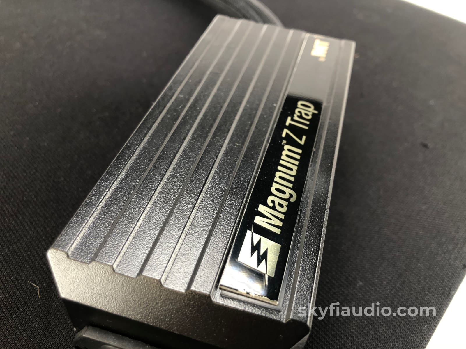 Mit (Music Interface Technologies) Magnum Z-Trap Series Modular Ac Filter Power Conditioner