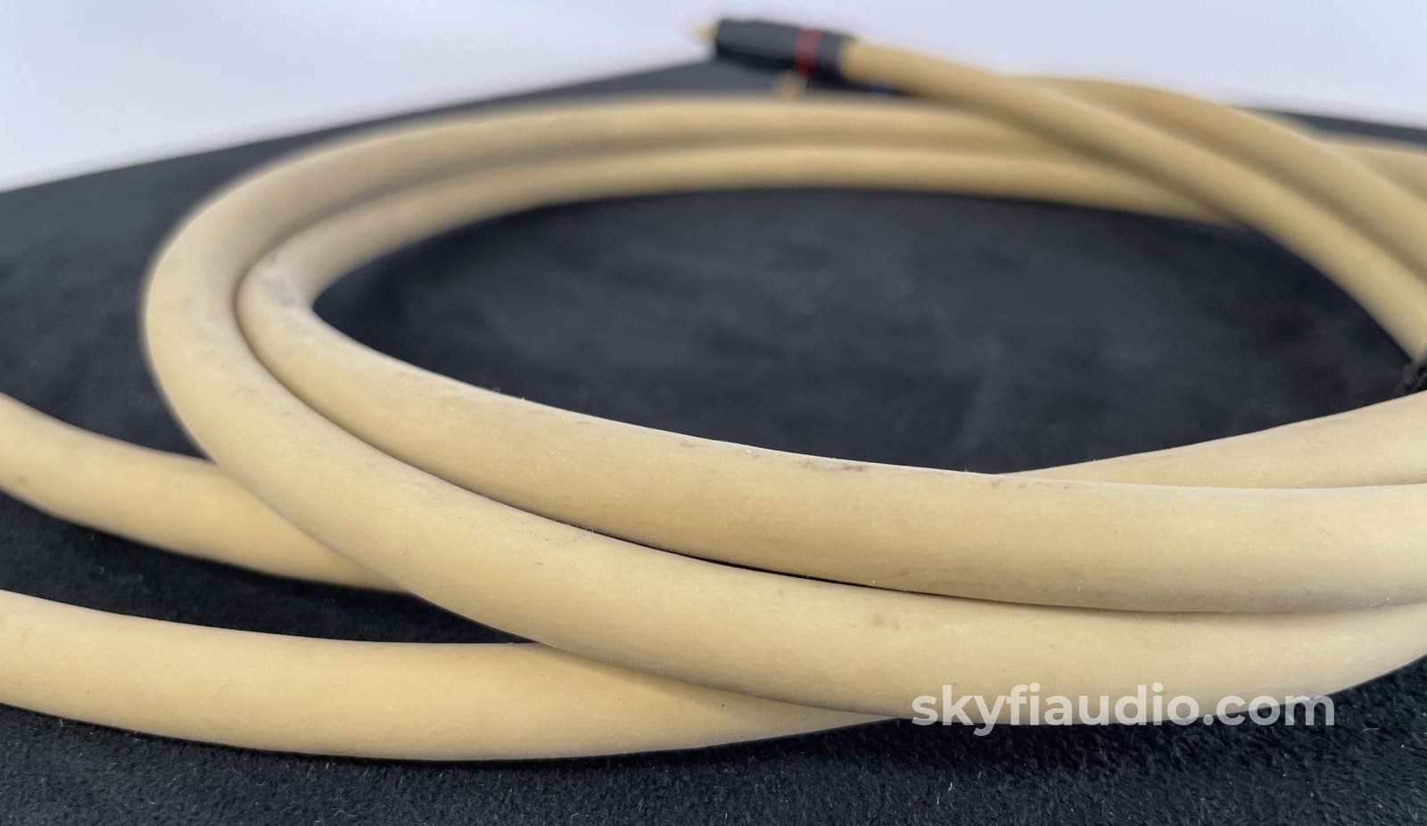 Mit (Music Interface Technologies) Mi-330 Rca Cable - 1 Meter Length Cables
