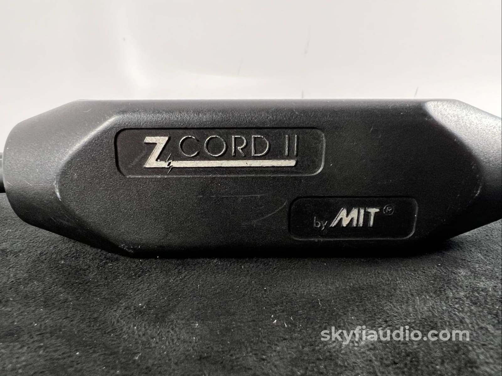 Mit (Music Interface Technologies) Z Cord 2 Power Cable Cables