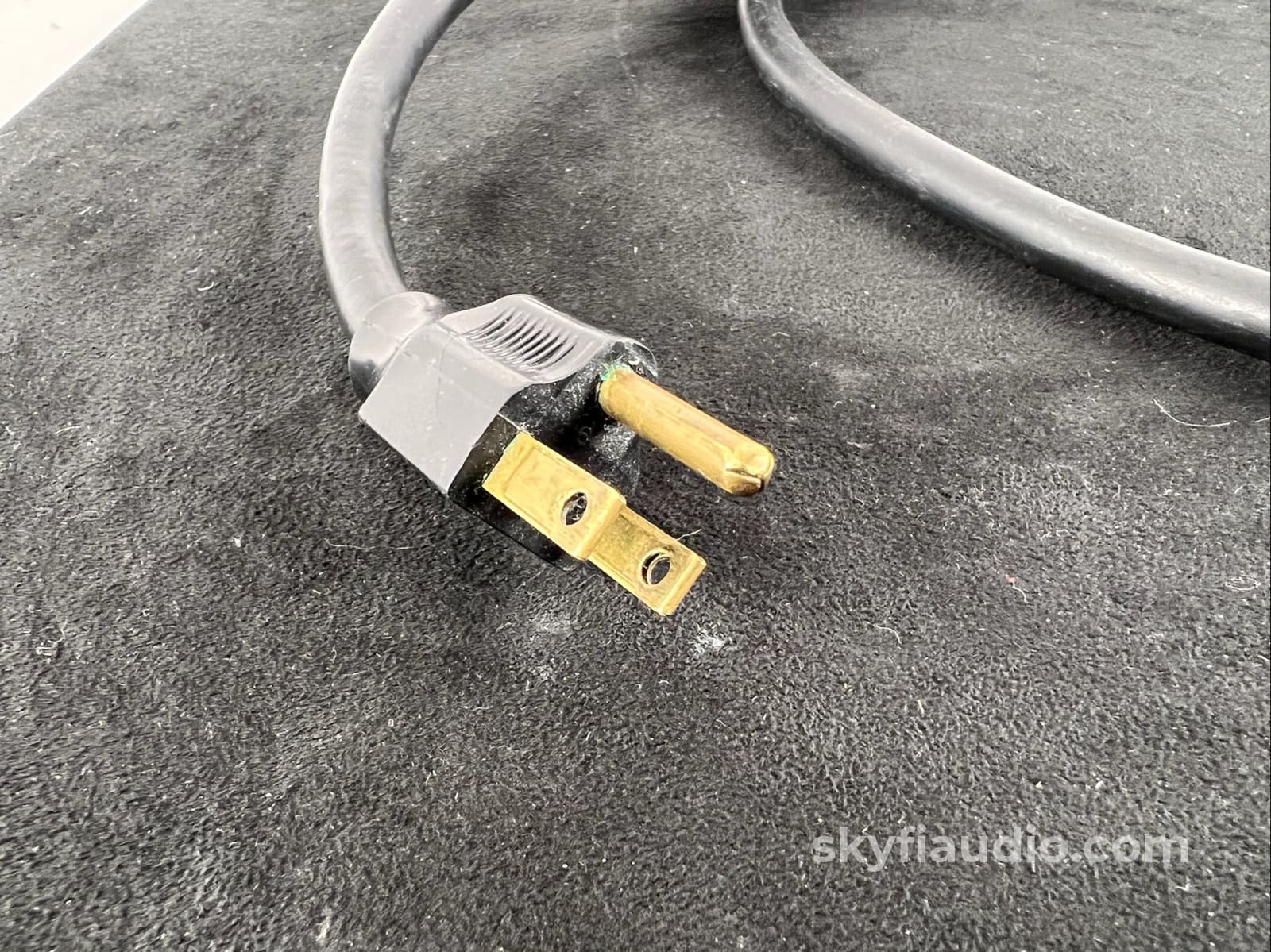 MIT (Music Interface Technologies) Z Cord 2 Power Cord - 2m