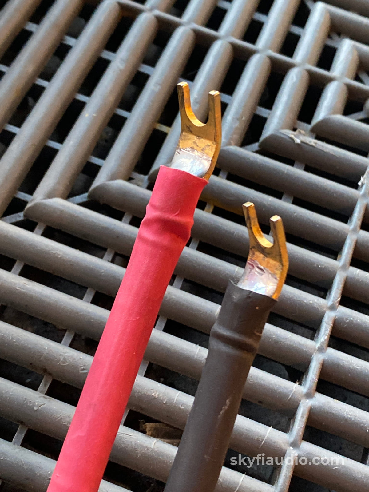 Mit Mht-750 Series Two Speaker Cables - 15 Feet