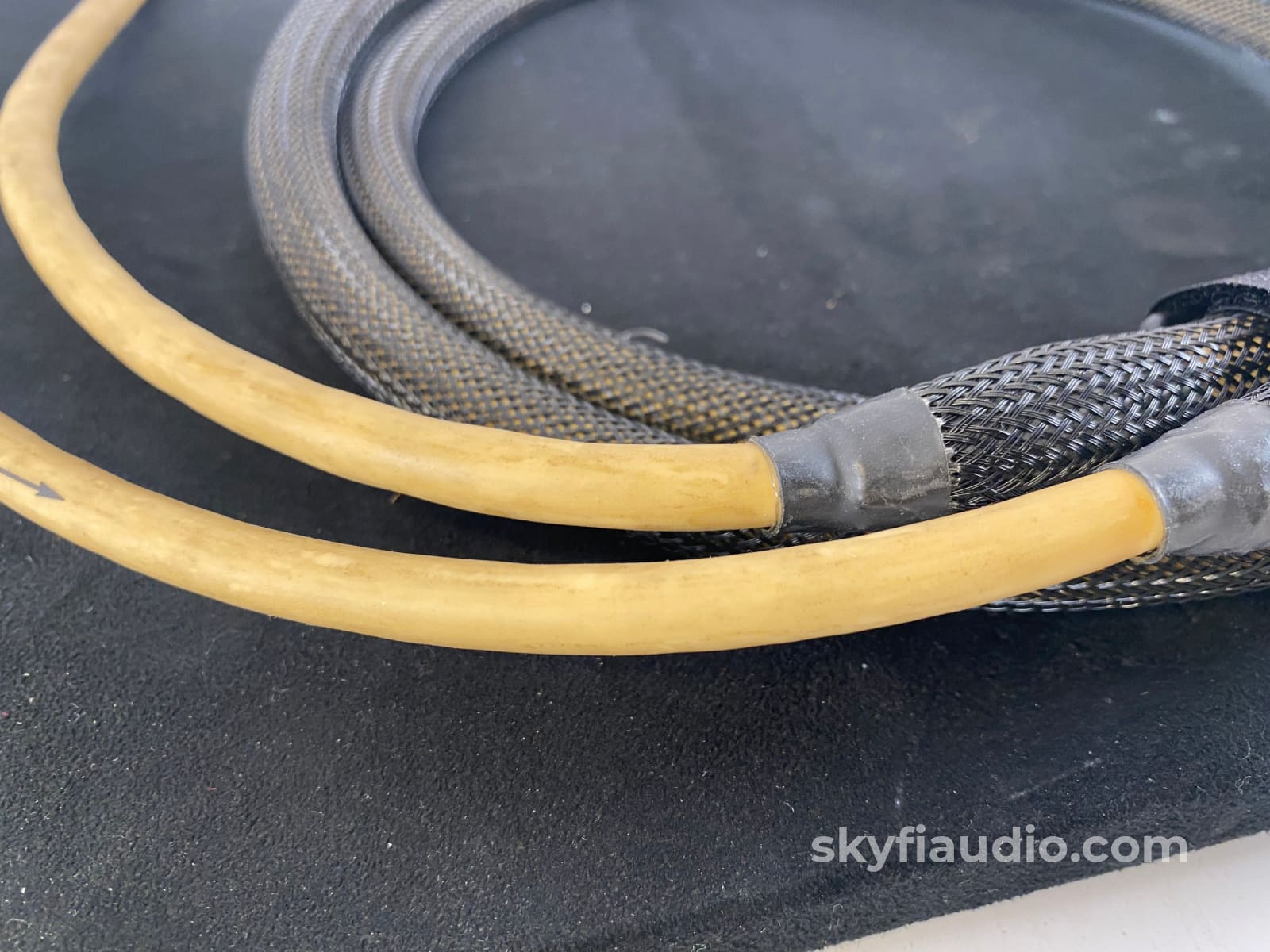 Mit (Music Interface Technology) Mi-300 Analog Rca Cable 1.5M Cables