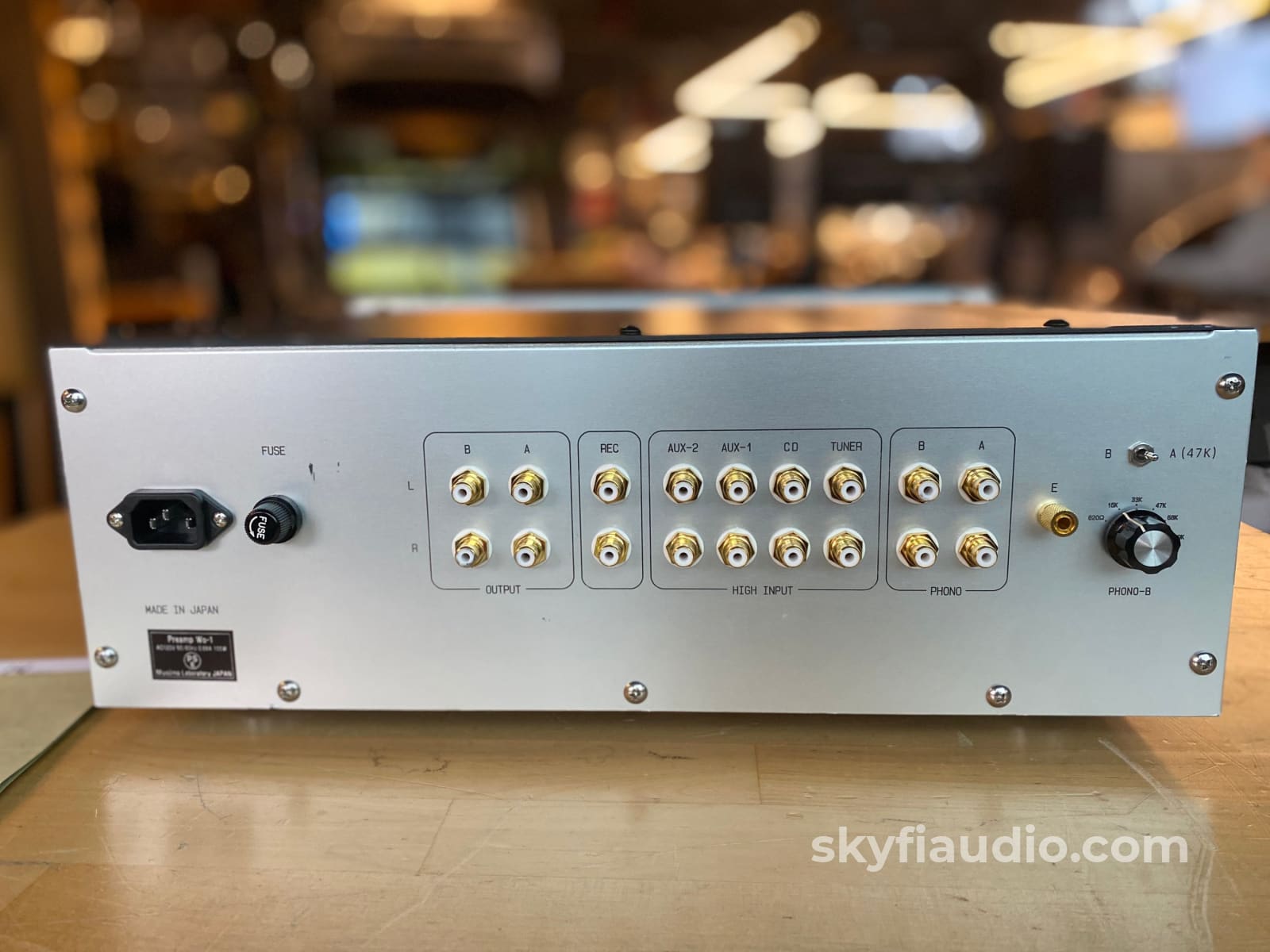 Miyajima Wo-1 Handmade Artisanal Tube Preamplifier