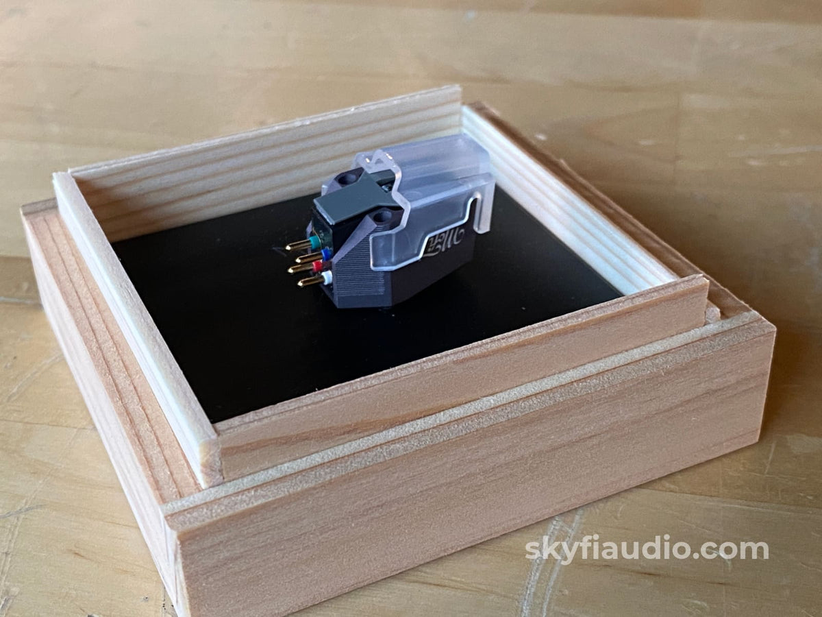 Mofi Electronics Mastertracker Mm Cartridge - New Phono