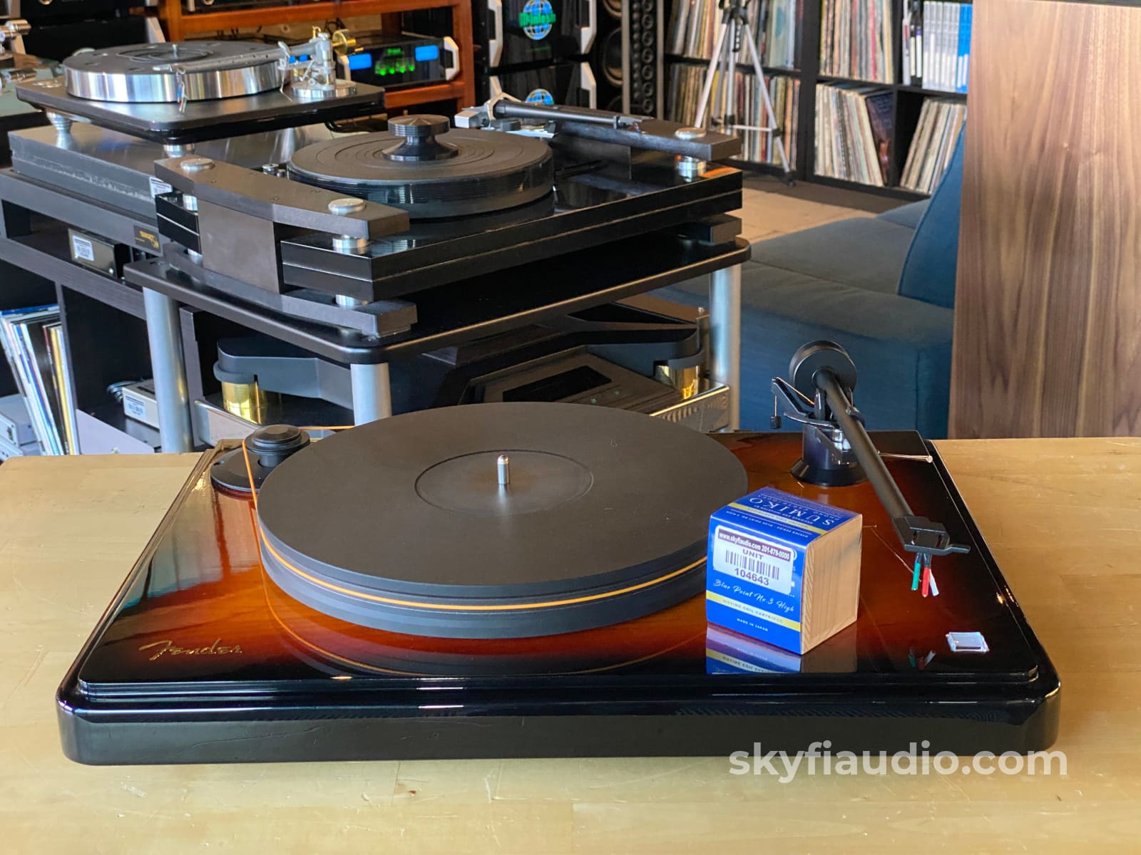 Mofi Electronics X Fender Precisiondeck Turntable With New Sumiko Cartridge