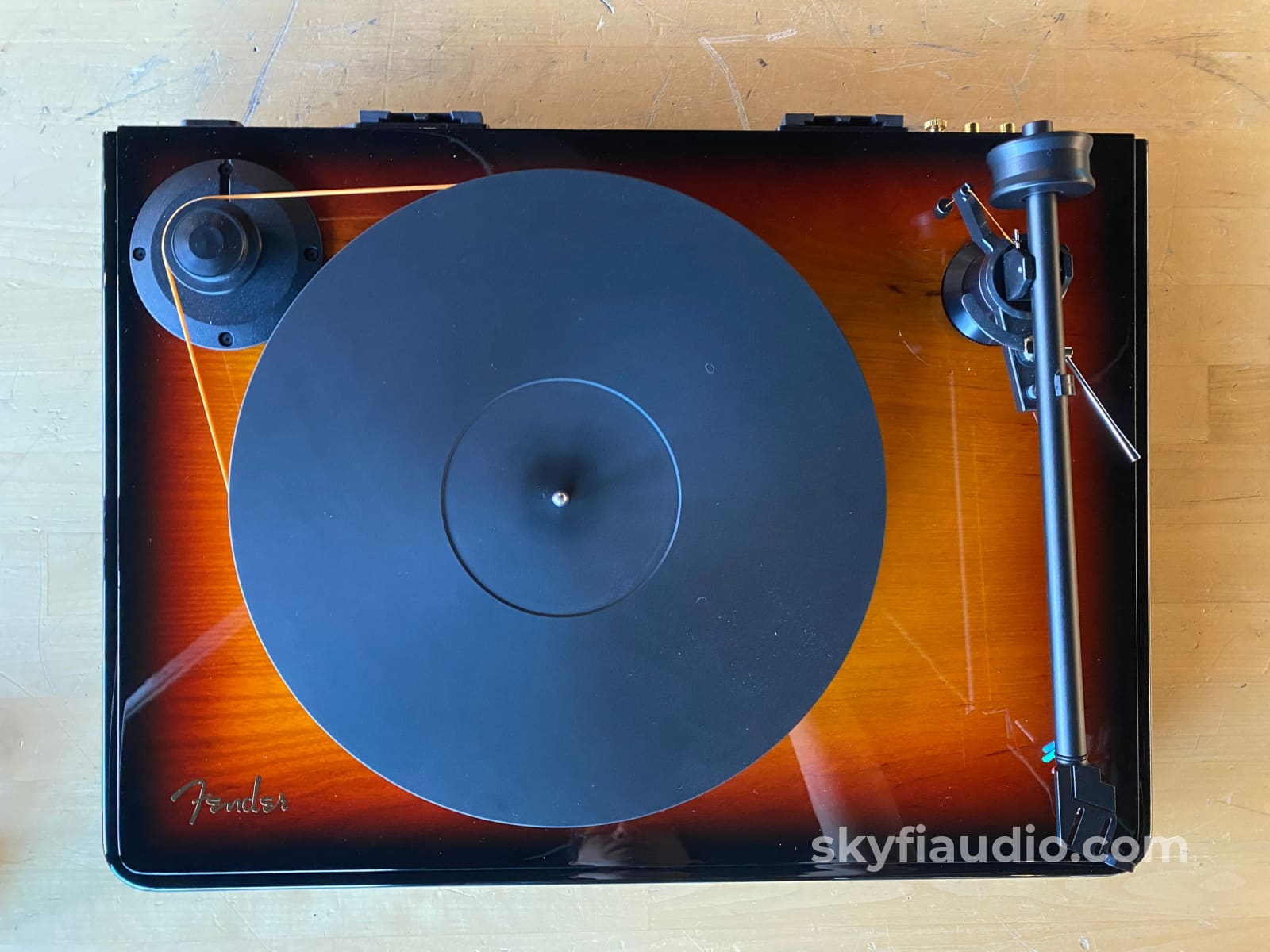 Mofi Electronics X Fender Precisiondeck Turntable With New Sumiko Cartridge