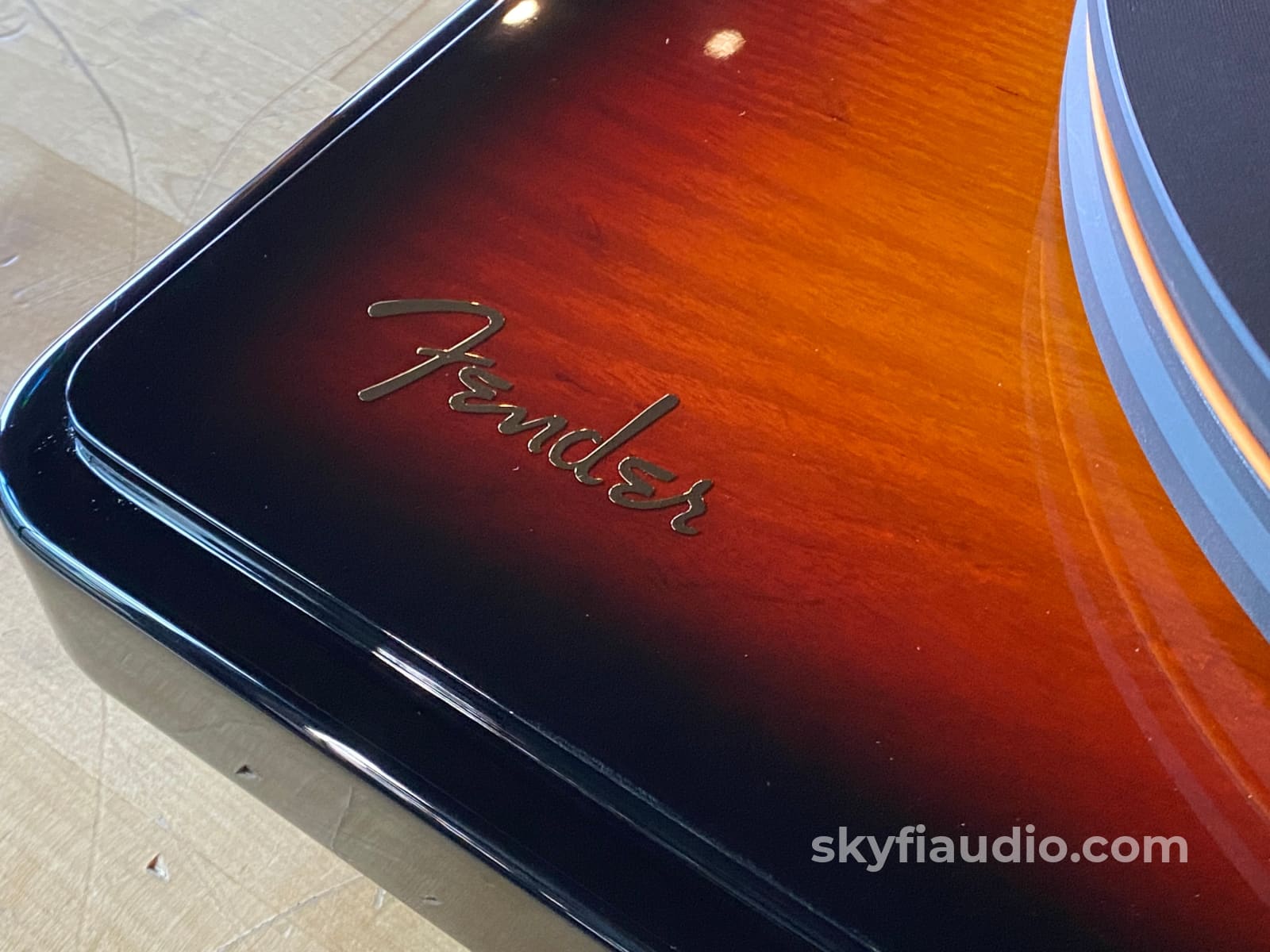 Mofi Electronics X Fender Precisiondeck Turntable With New Sumiko Cartridge