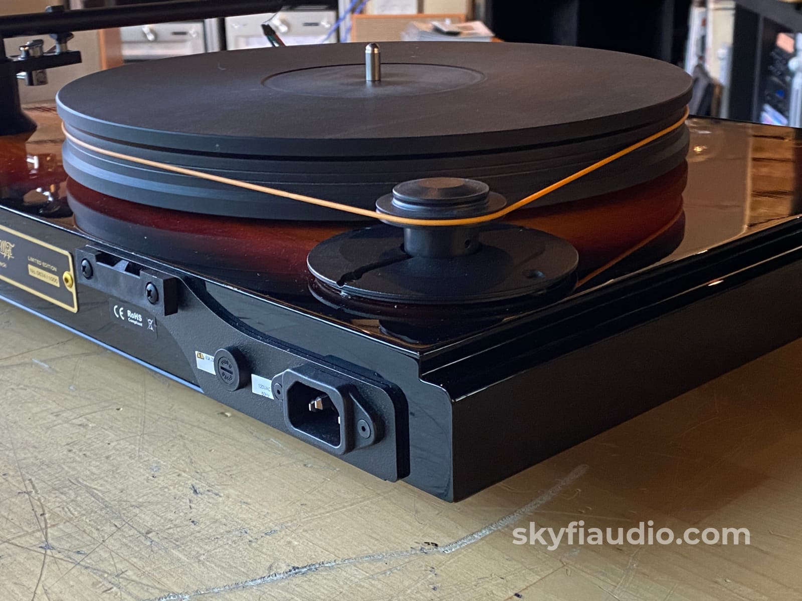 Mofi Electronics X Fender Precisiondeck Turntable With New Sumiko Cartridge