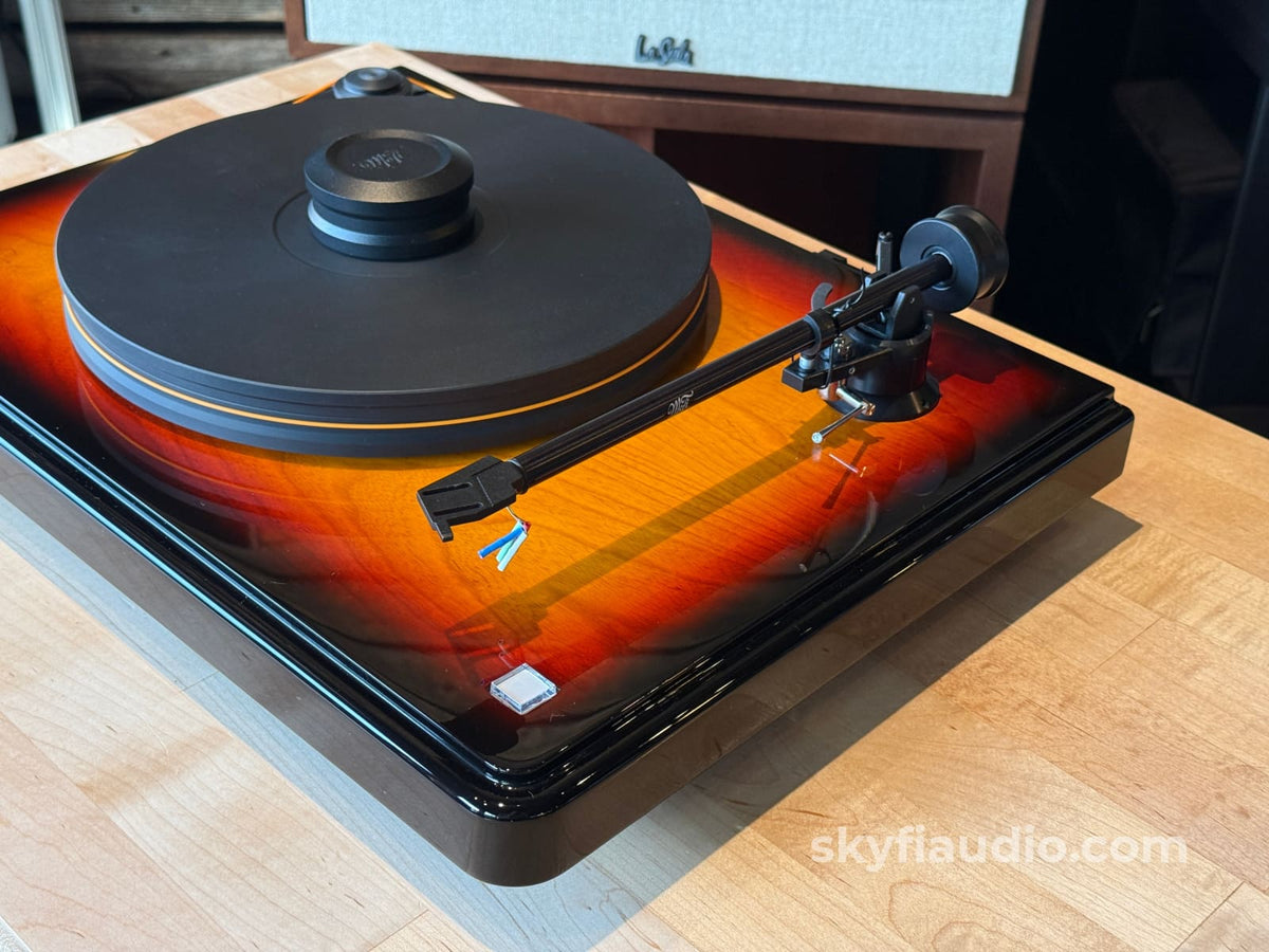 MoFi x Fender PercisionDeck Limited Edition Turntable W/ Sumiko Blue Point Cartridge - #43/1000 - Turntable