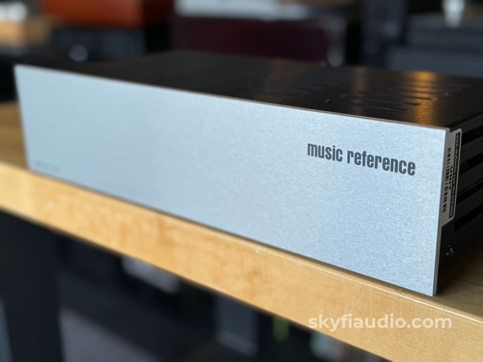 Music Reference RM-4 Tube MC Head Amp - by Roger Modjeski