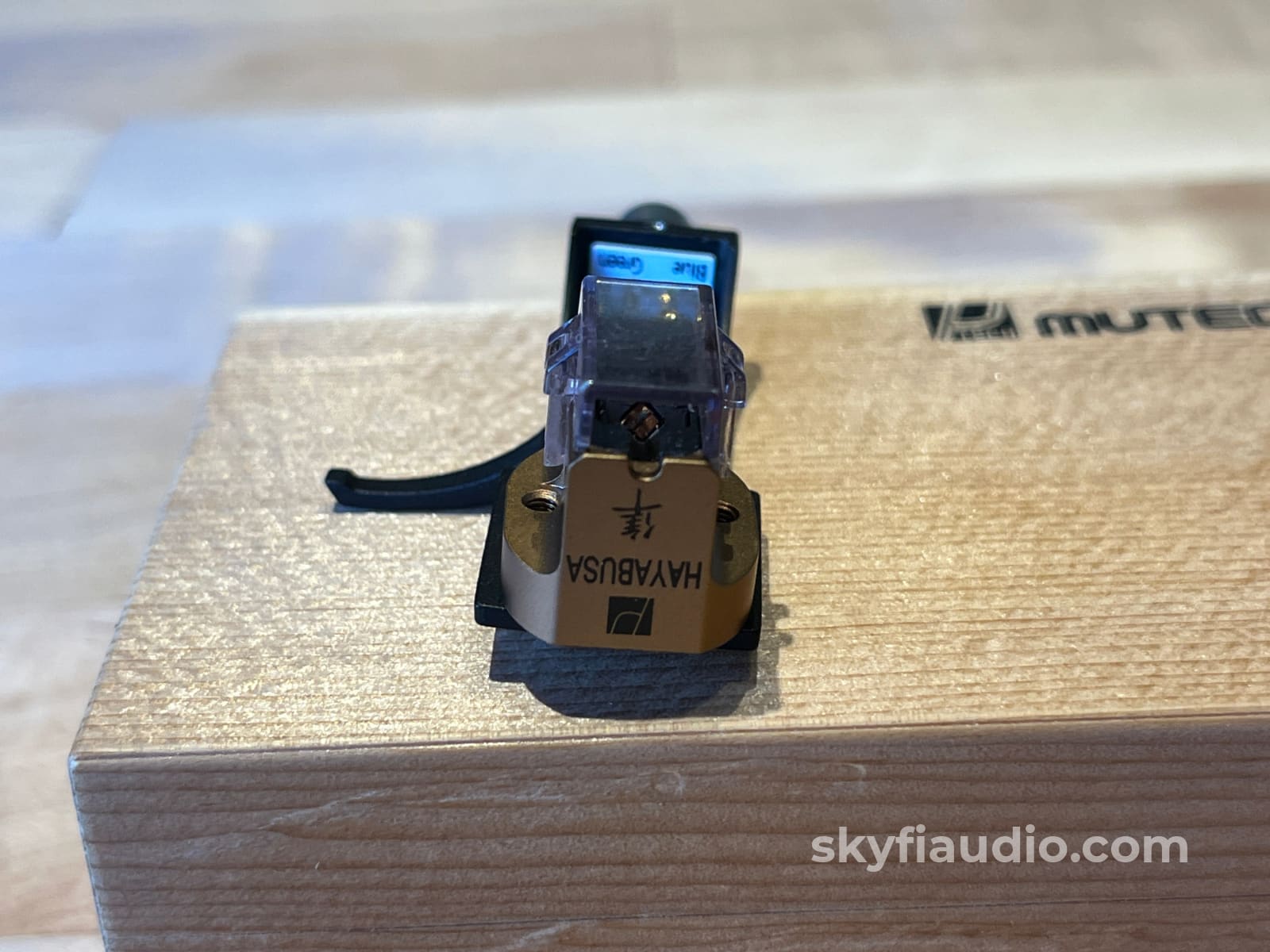 Mutech Hayabusa MC Phono Cartridge - Pre-Mounted for 1200G - Phono Cartridge