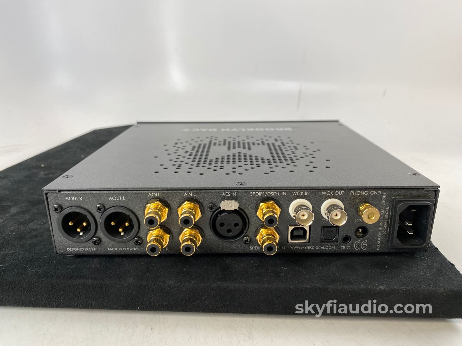 Mytek Brooklyn DAC+ Featuring MQA/DSD/DXD, Phono Preamp, Headphone Amp