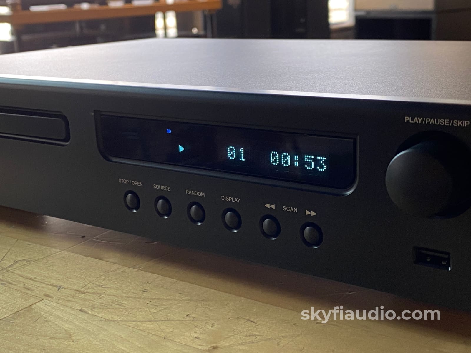 NAD C 546BEE CD Player - Complete - New Open Box