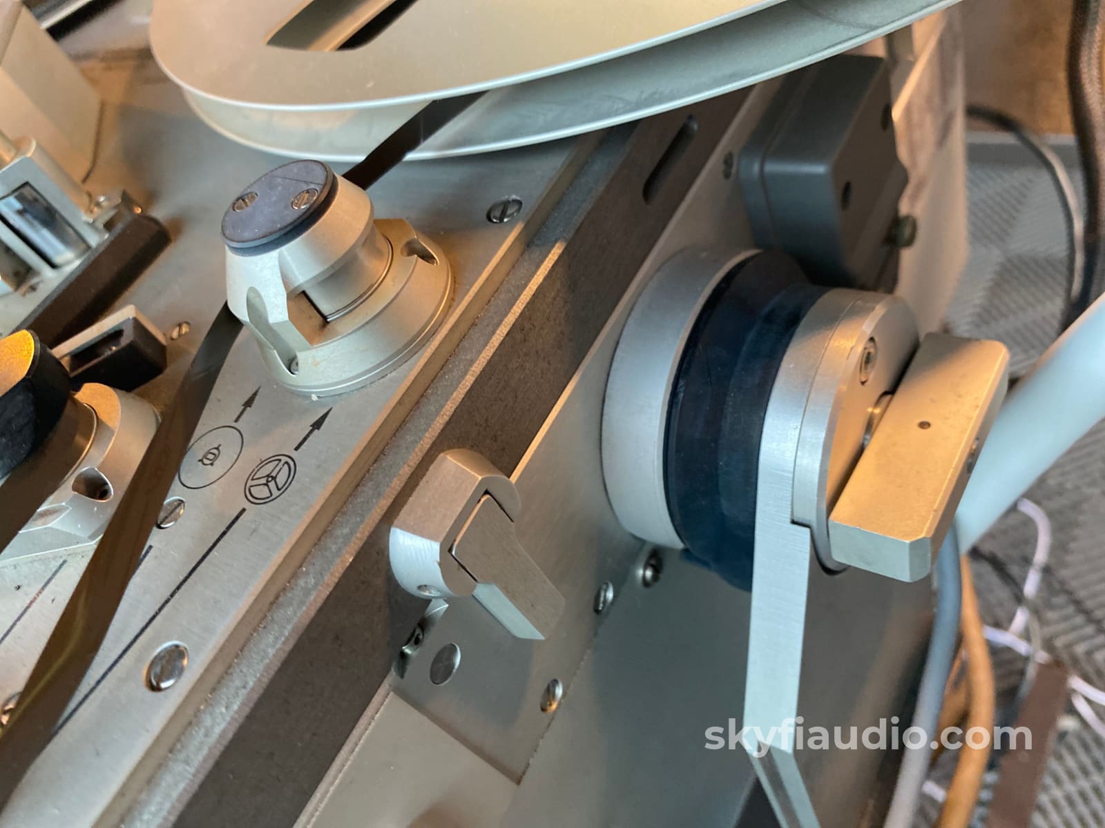 New Analog Audio 10.5 X ¼” Metal Tape Reel -NAB HUB Open Reel