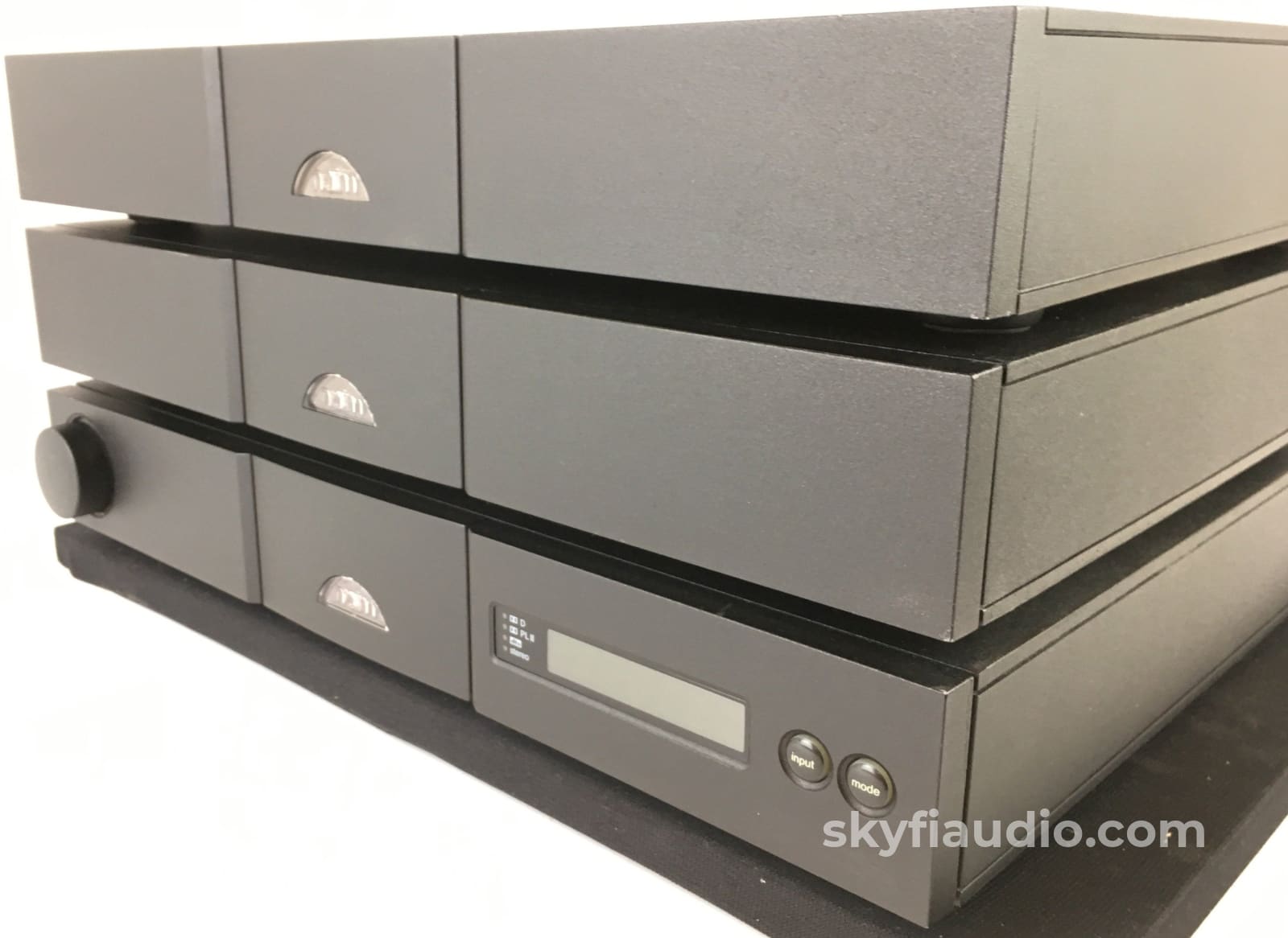 Naim Audio Av2 Analog & Digital Surround Processor / Preamp Preamplifier