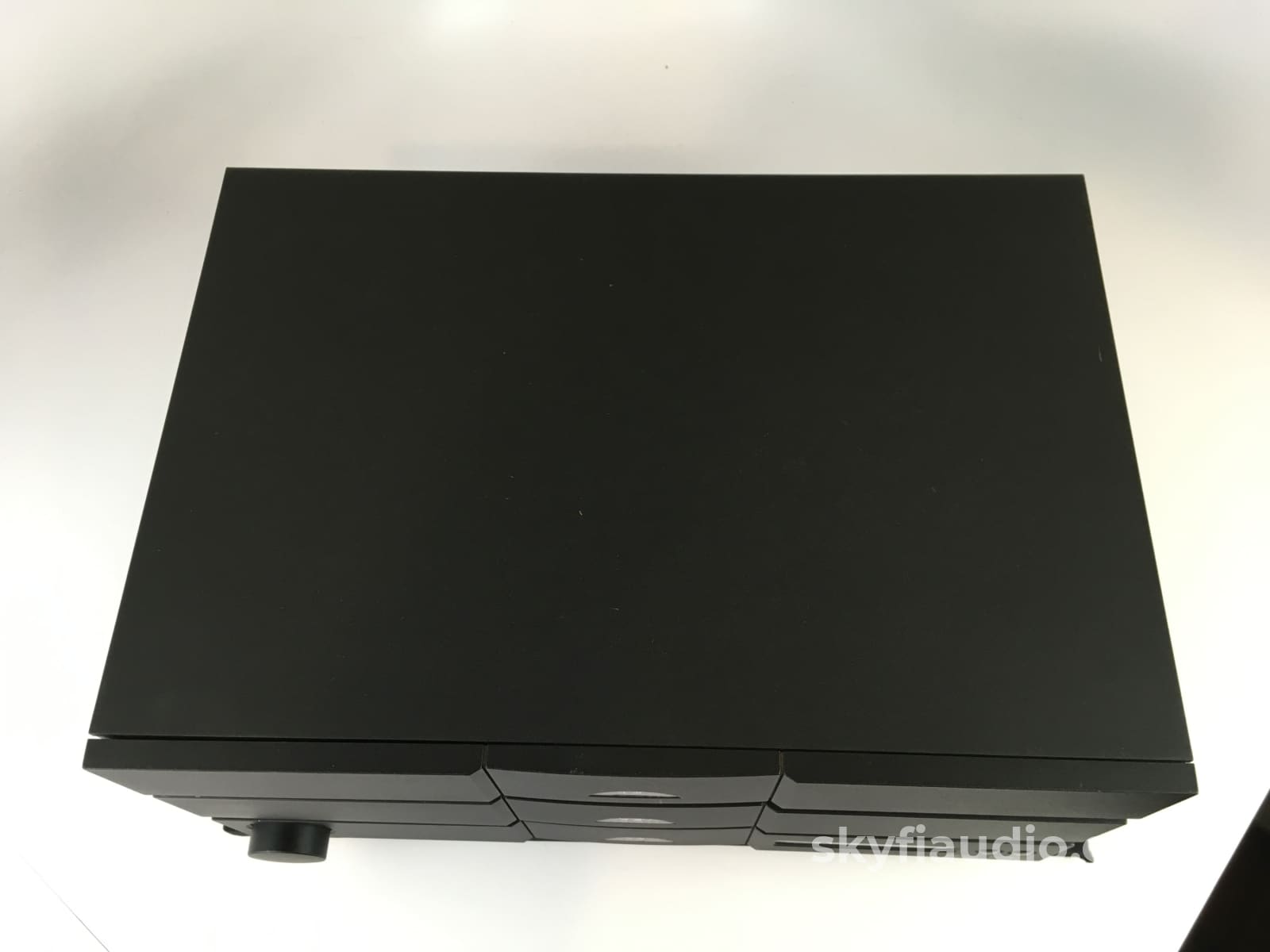 Naim Audio Av2 Analog & Digital Surround Processor / Preamp Preamplifier