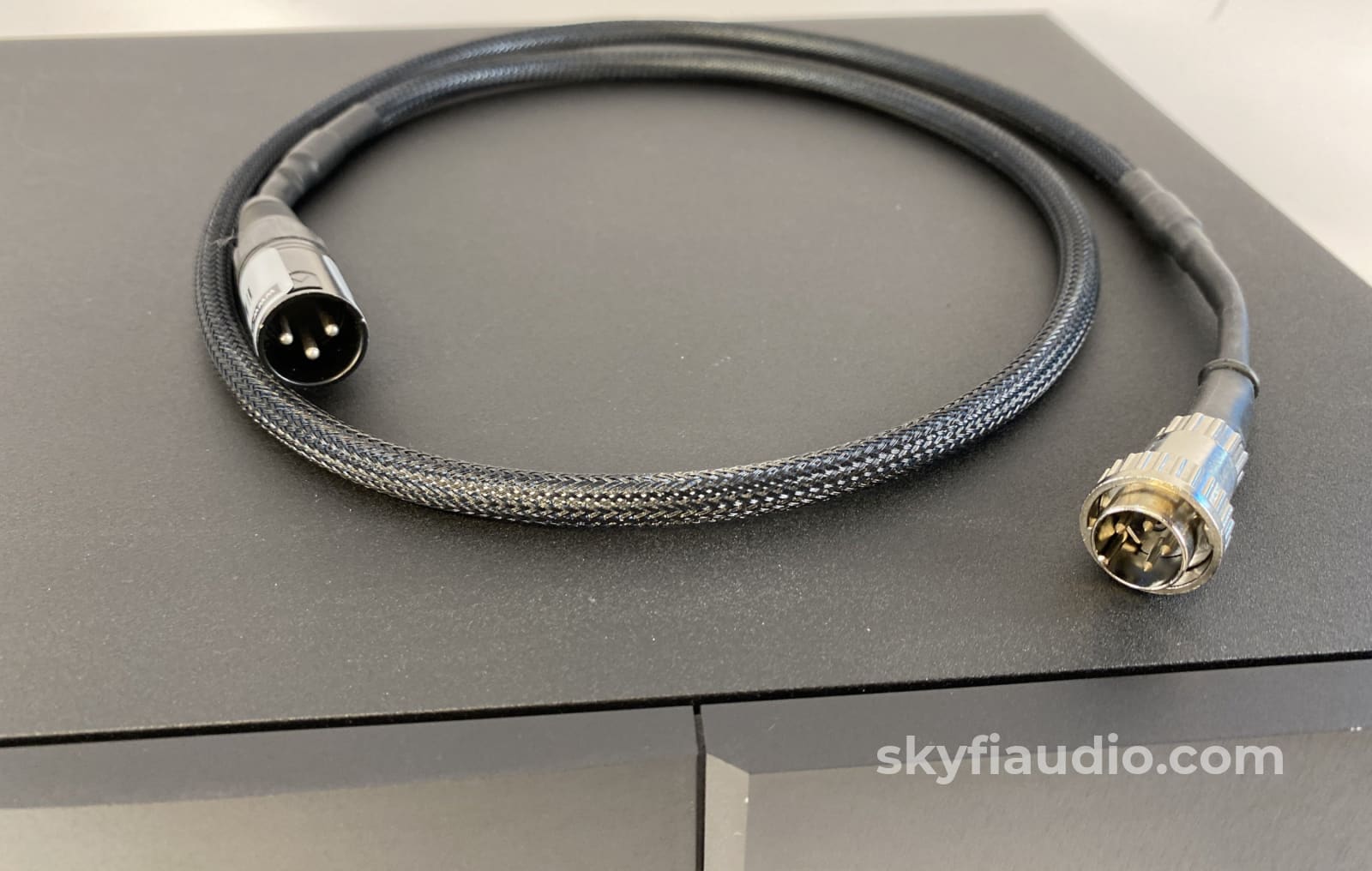 Naim Audio Nap 250 Amplifier - Like New Bonus Witch Hat Cable