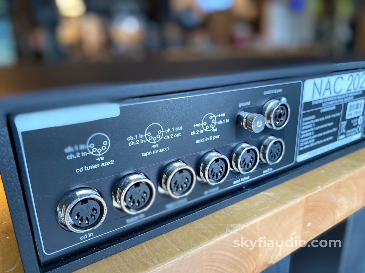 Naim Nac 202 Stereo Preamp With Remote Preamplifier