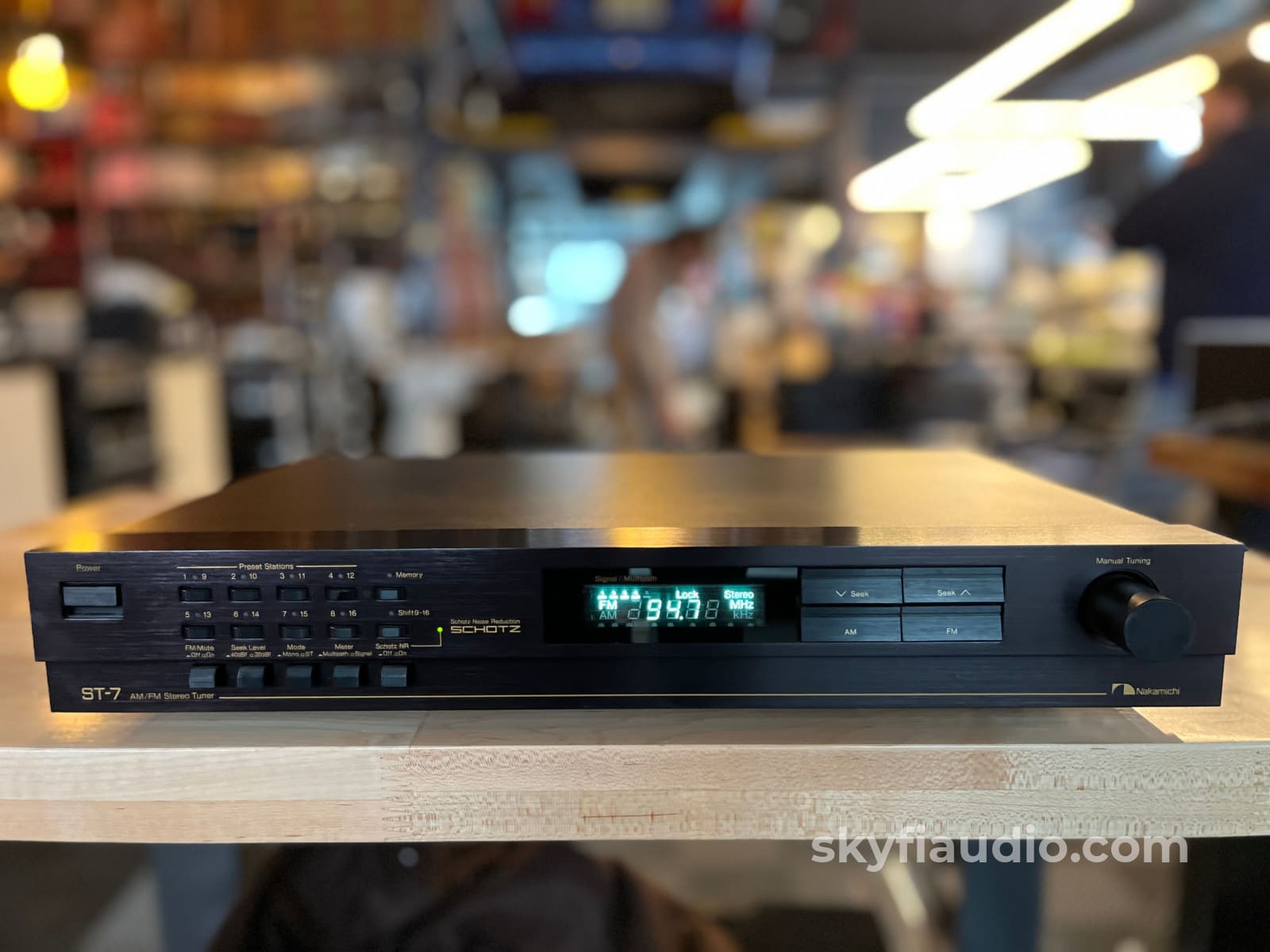 Nakamichi ST-7 Vintage AM/FM Tuner with Original Box