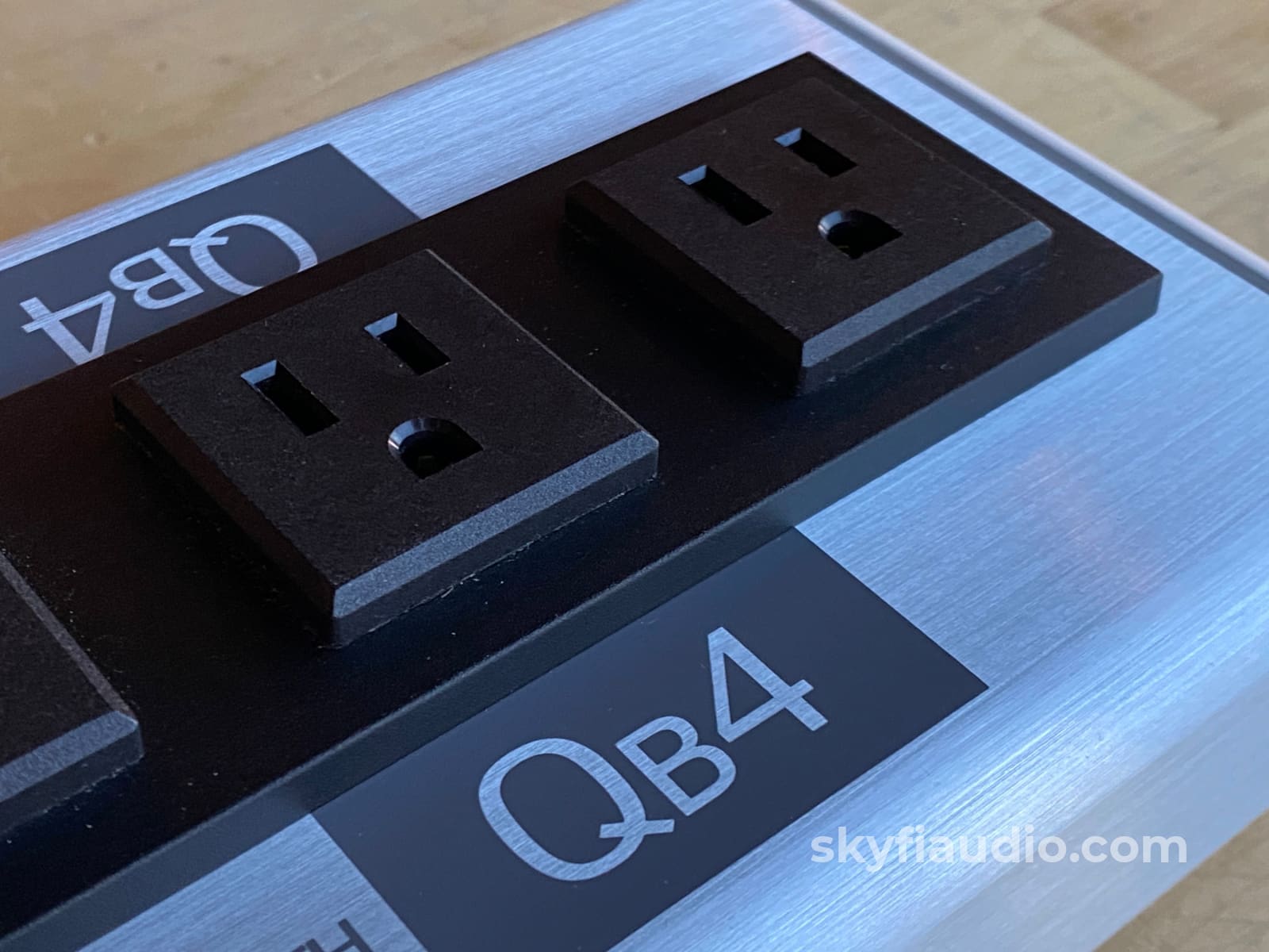 Nordost Qb4 Mkii Ac Distribution Unit Cables