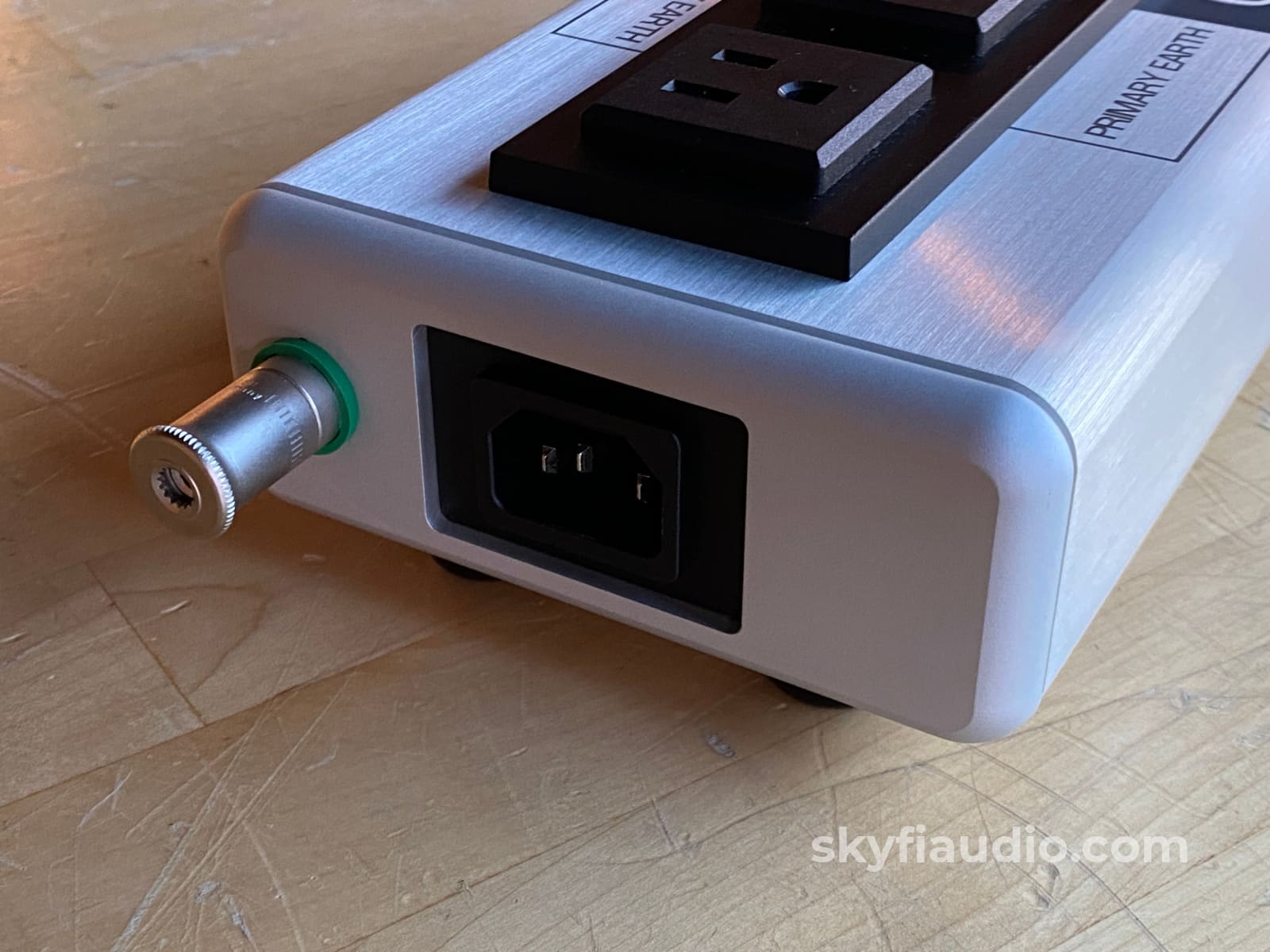 Nordost Qb4 Mkii Ac Distribution Unit Cables