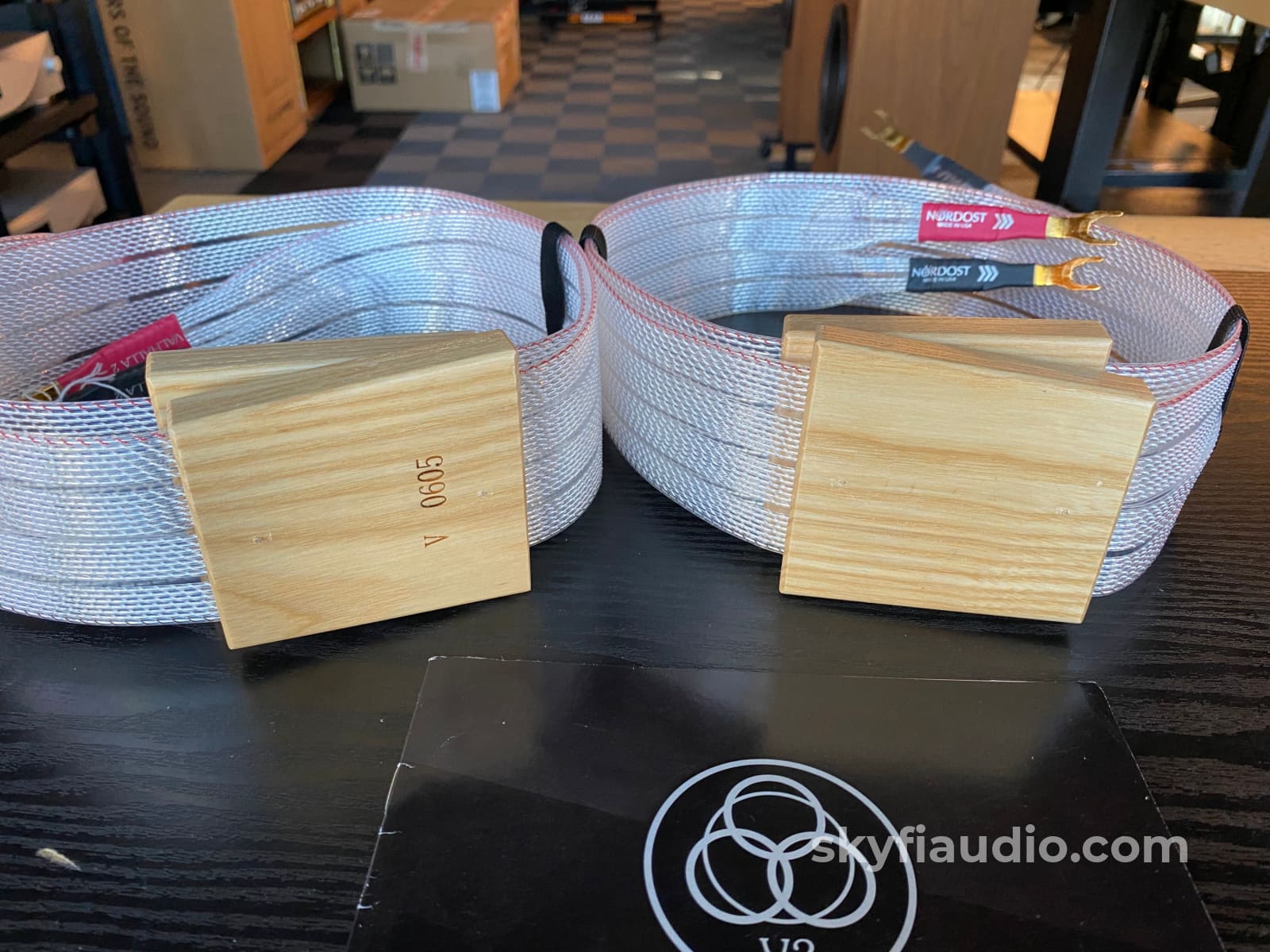 Nordost Valhalla 2 Speaker Cable Pair (Spade) 1.5M (57) For Mono Blocks Cables