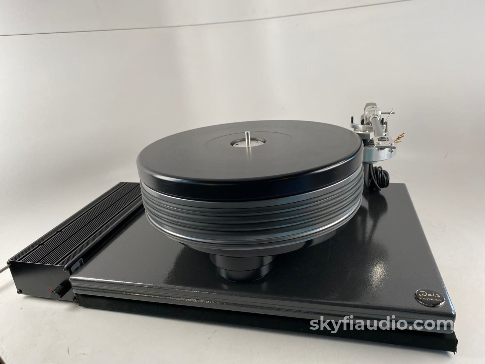 Nottingham Analog Dais Turntable - Serviced