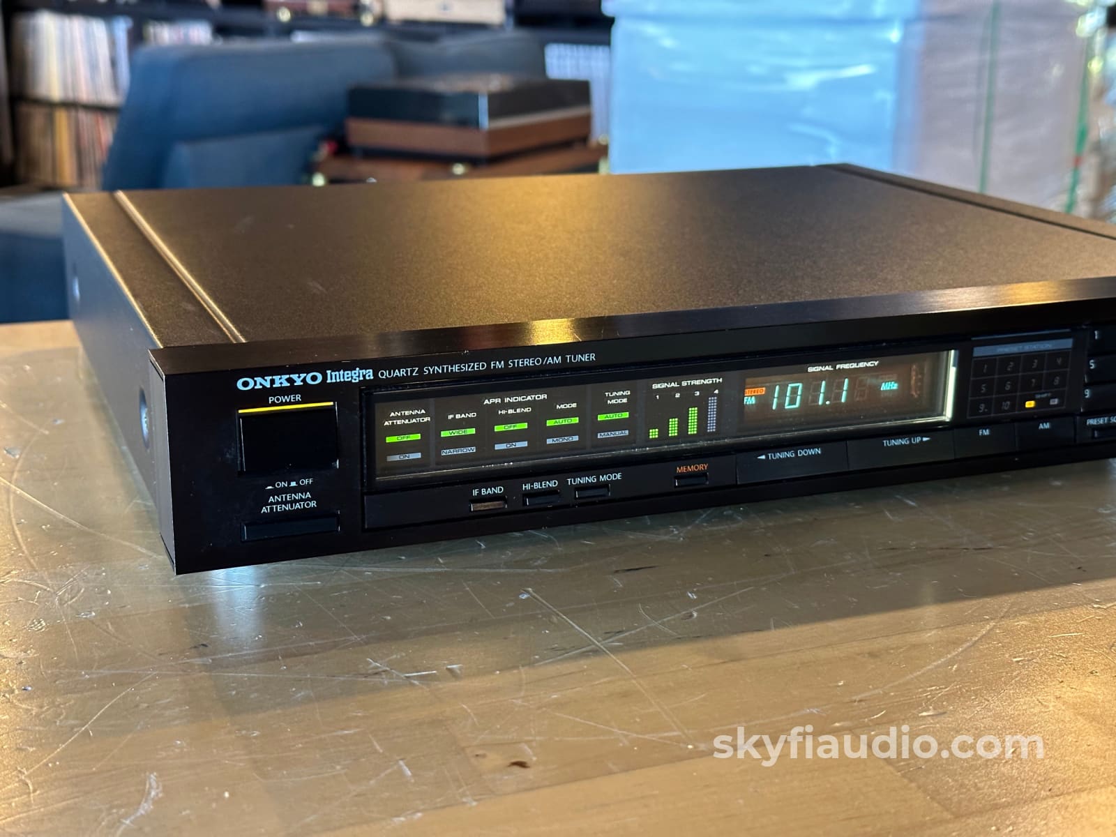Onkyo Integra T-4150 AM/FM Digital Tuner