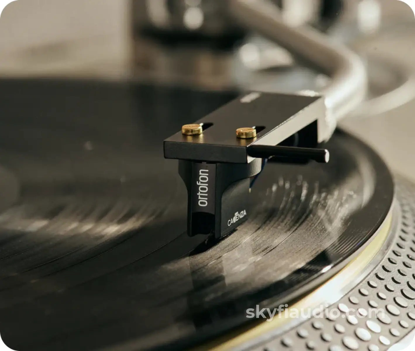 Ortofon MC Cadenza Black Phono Cartridge - Thumbnail 4