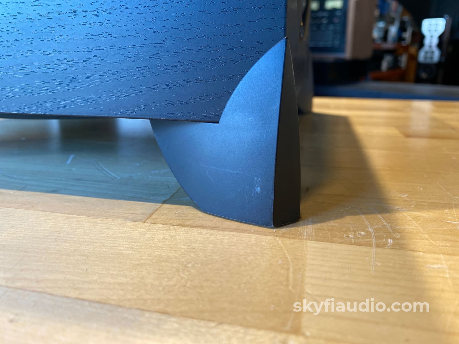 Paradigm Ultracube 10 Subwoofer W/650W Rms Power Speakers