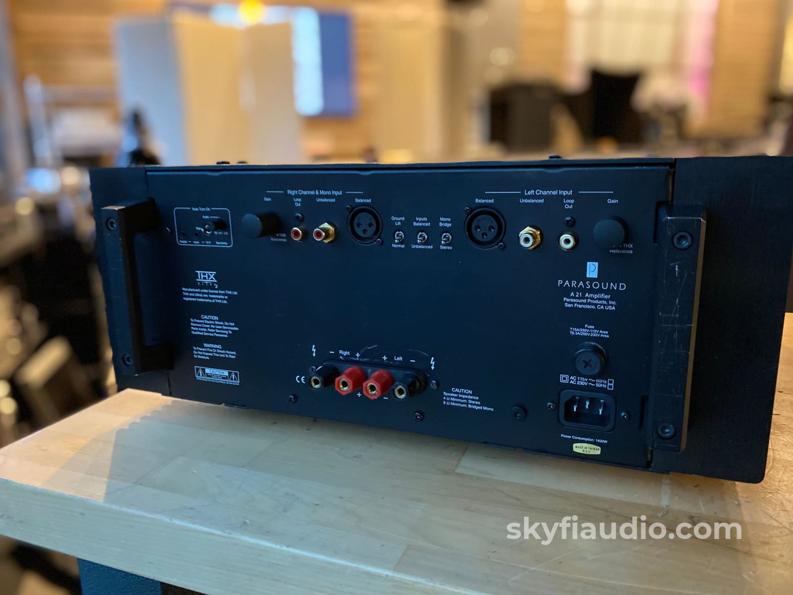 Parasound Halo A21 Thx Ultra2 Certified Amplifier In Black - John Curl Designed (2 Of 2)