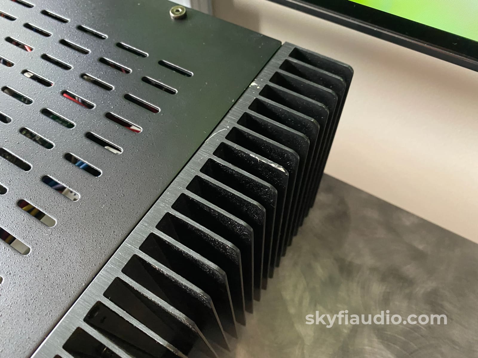 Parasound Hca-1206 High Current Thx Certified 6/5/4 Channel Amplifier - Designed By John Curl