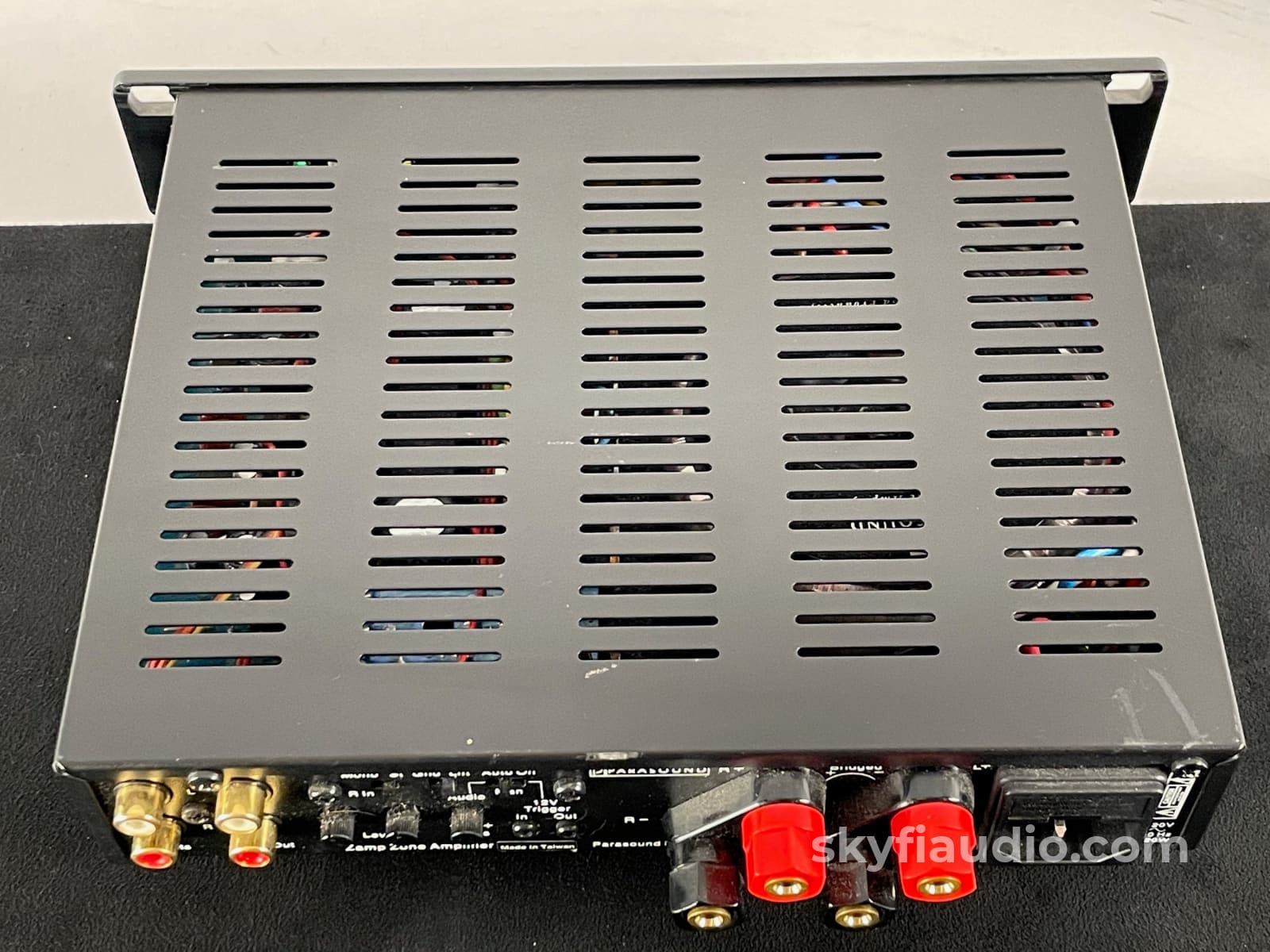 Parasound Zamp V.2 Compact Stereo Zone Amplifier