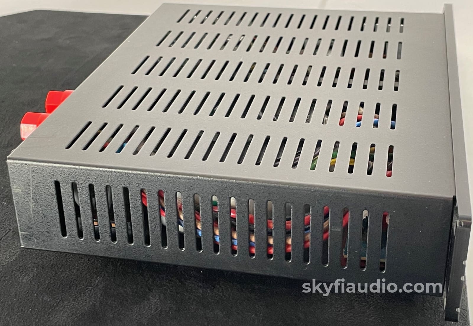 Parasound Zamp v.2 Compact Stereo Zone Amplifier