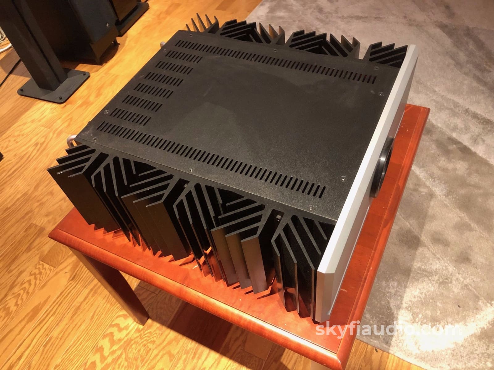 Pass Laboratories XA 30.8 Solid State Amplifier