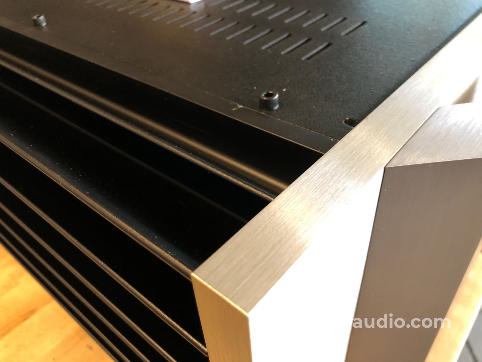 Pass Labs X250 Solid State Amplifier - Like New