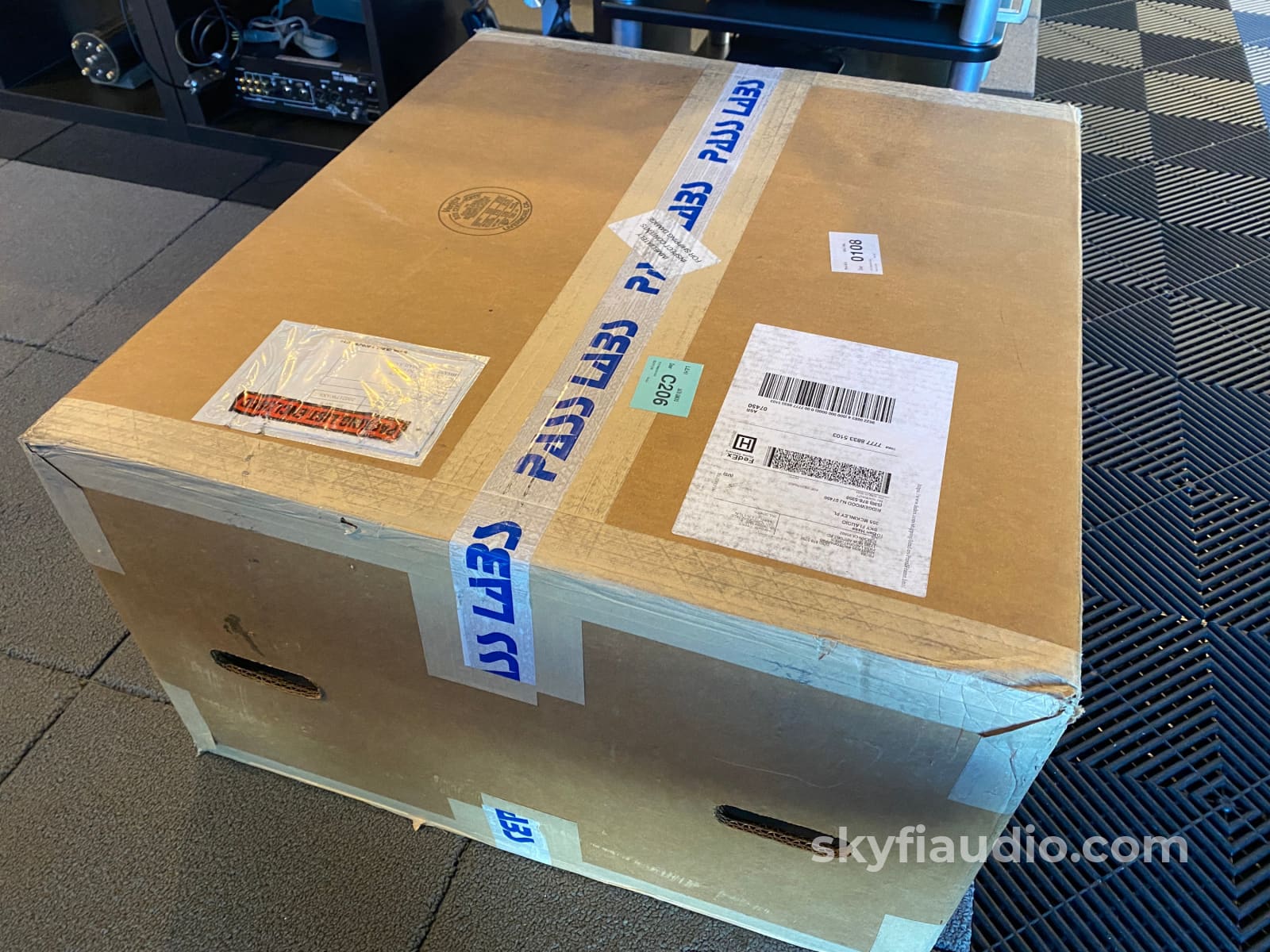 Pass Labs X250 Solid State Amplifier - Like New