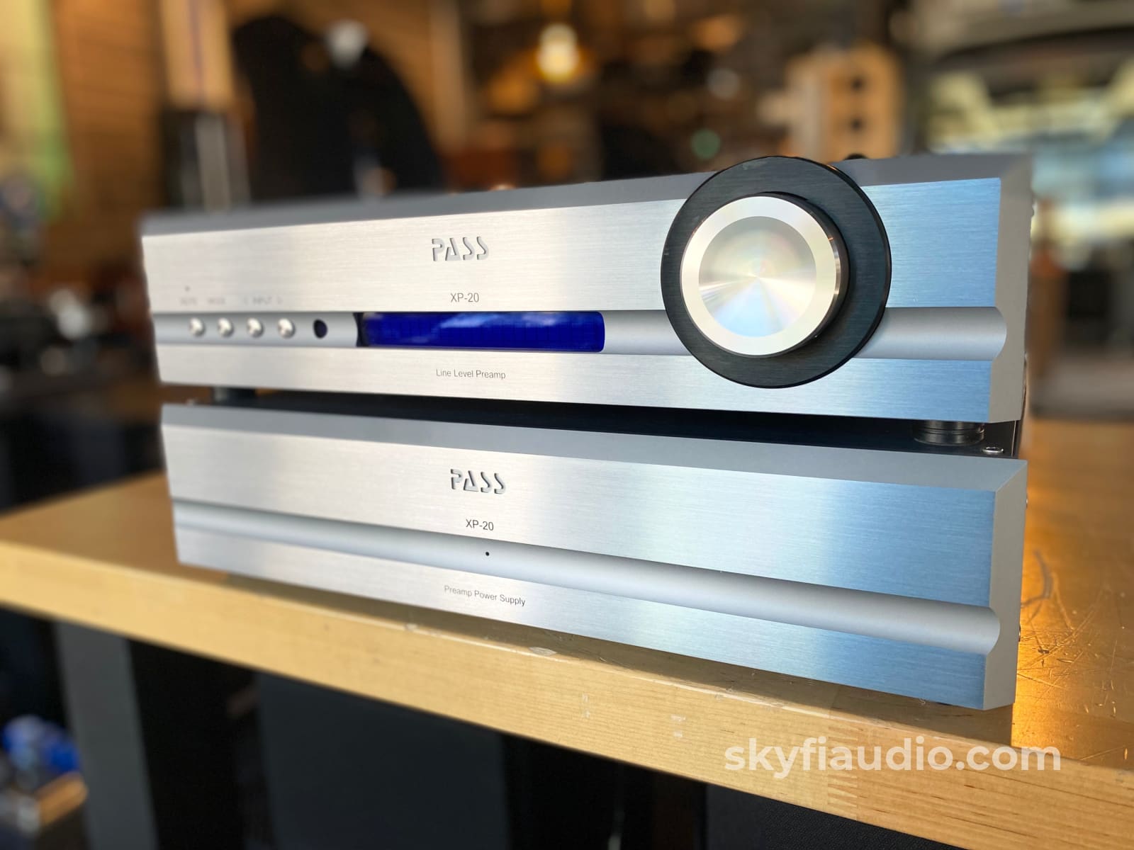 Pass Labs Xp20 Analogue Preamp - 2 Chassis Complete Preamplifier